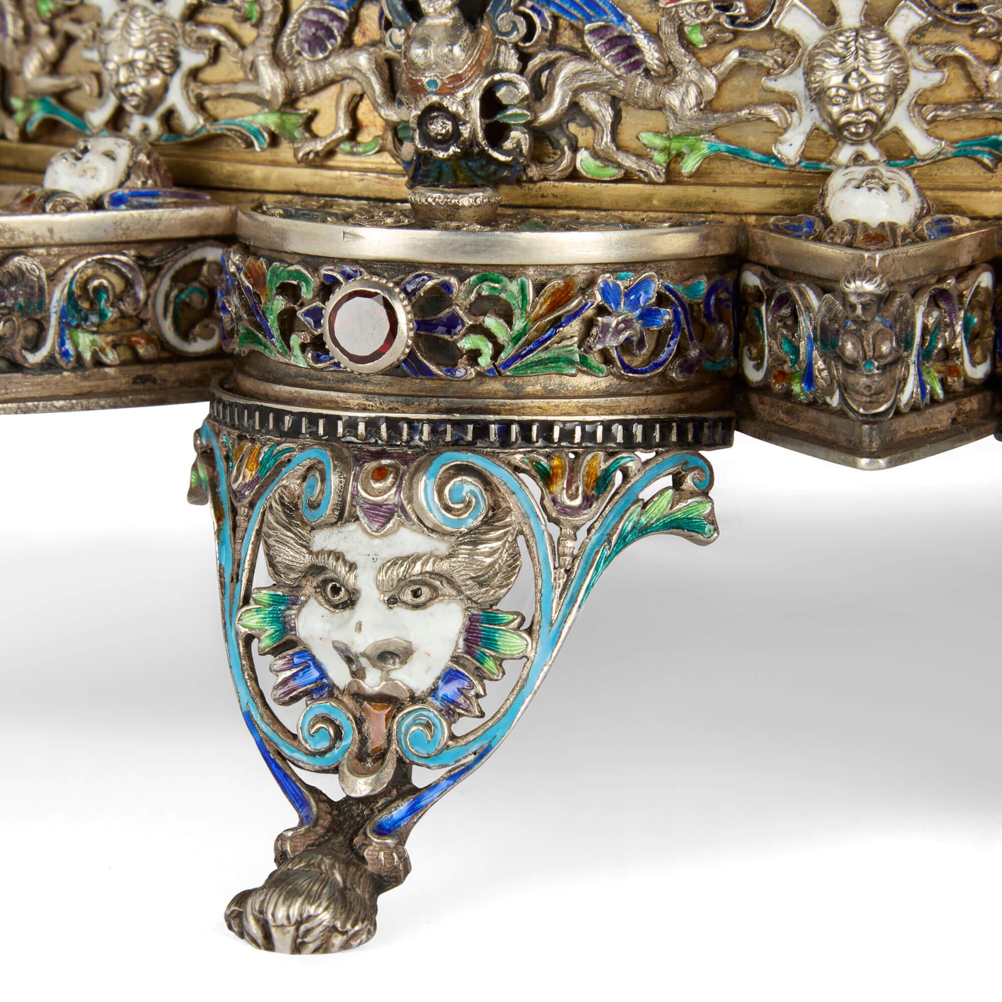 Large Austrian Renaissance Revival Silver and Enamel Clock by Hermann Böhm en venta 6