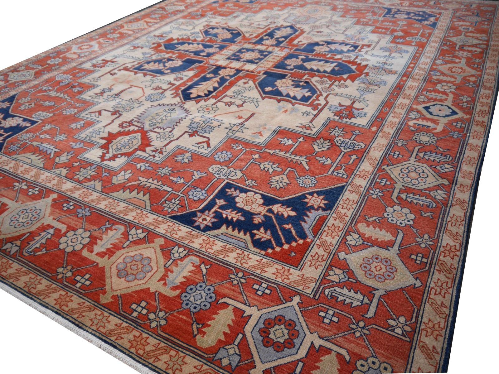 Large Azeri Heriz Rug Oversized Persian Serapi Style Djoharian Collection In Excellent Condition In Lohr, Bavaria, DE