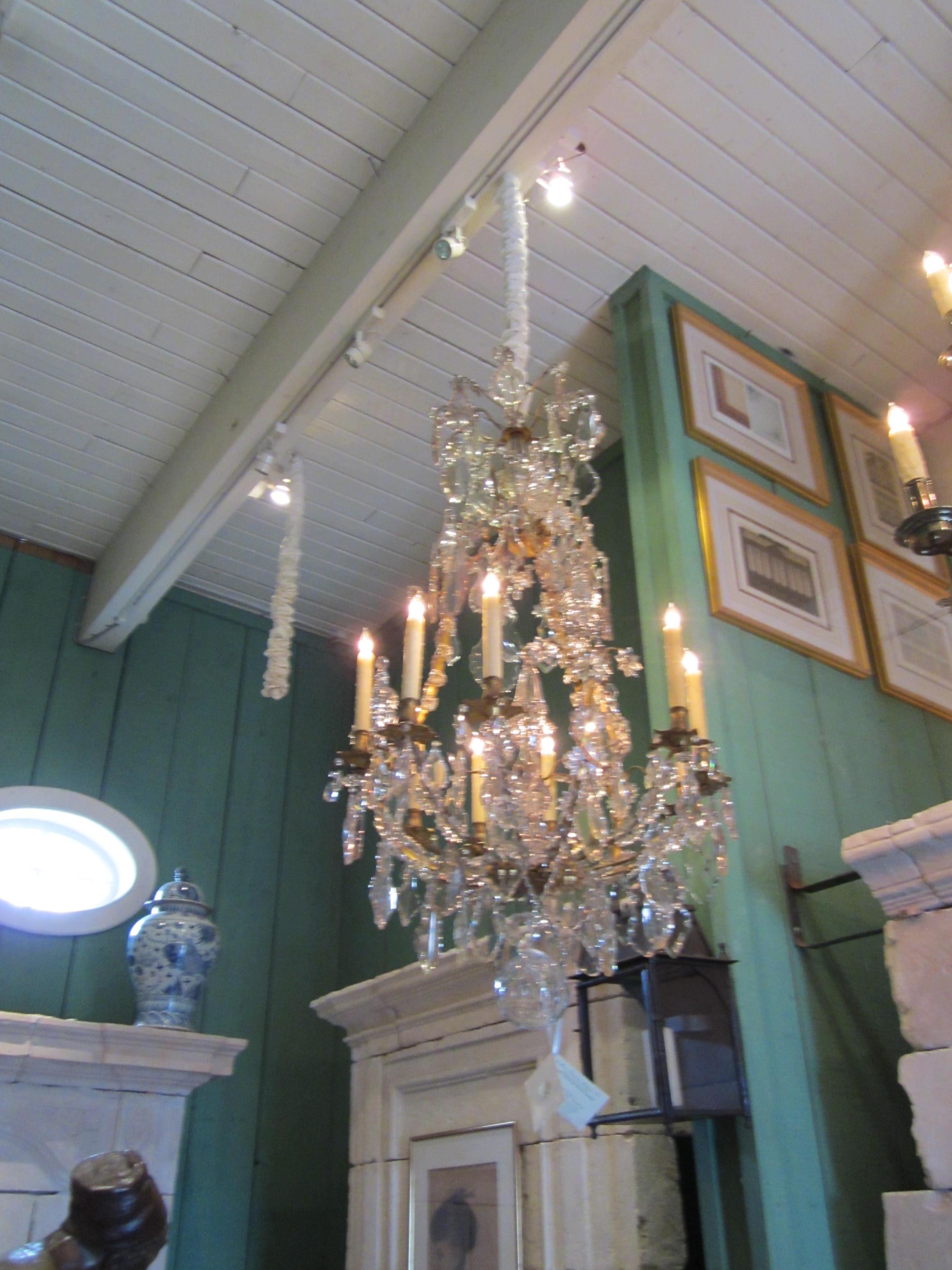 Grand lustre à suspension ancien en cristal du 18ème siècle de Baccarat LA en vente 4