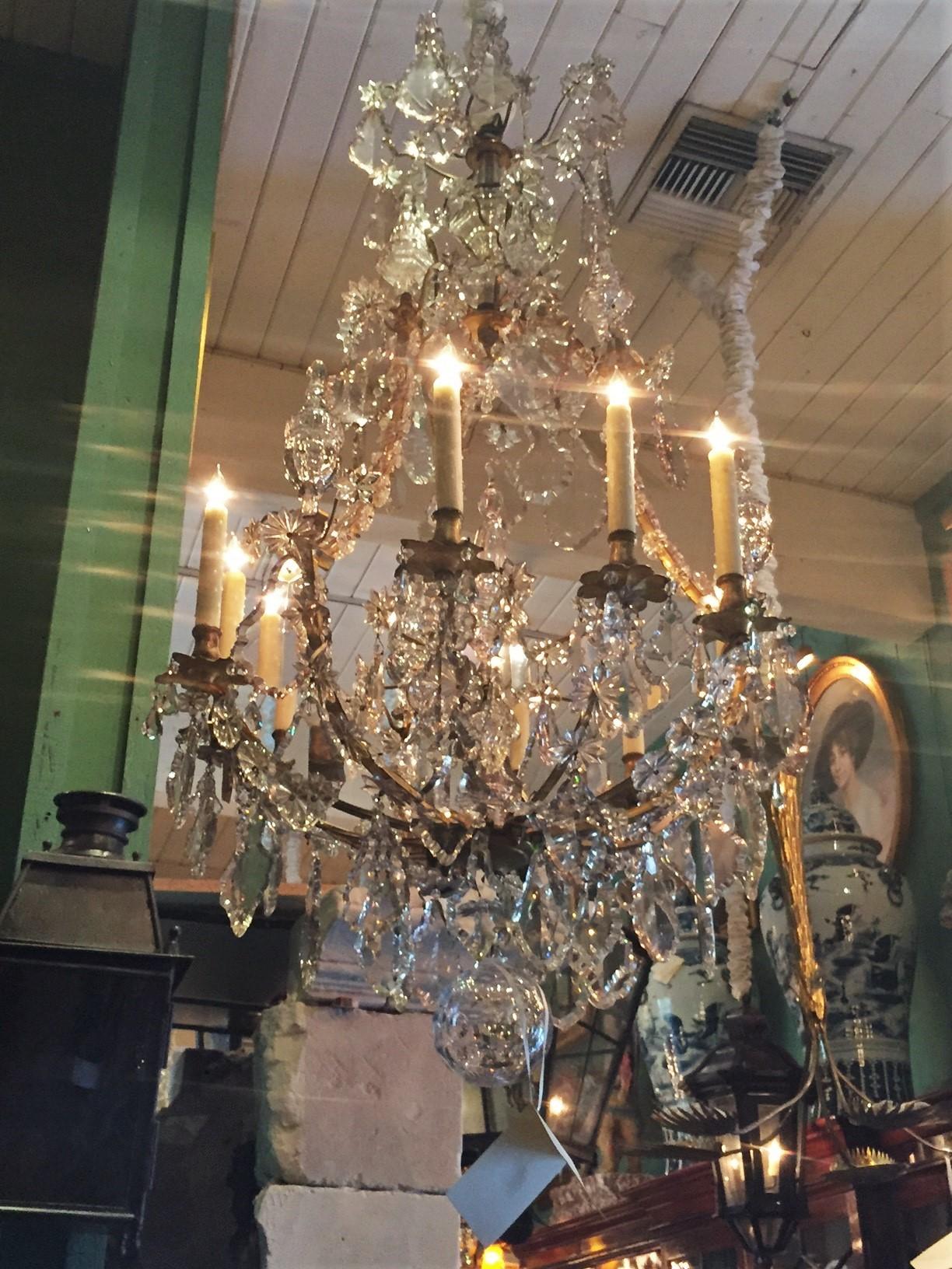 Grand lustre à suspension ancien en cristal du 18ème siècle de Baccarat LA en vente 8