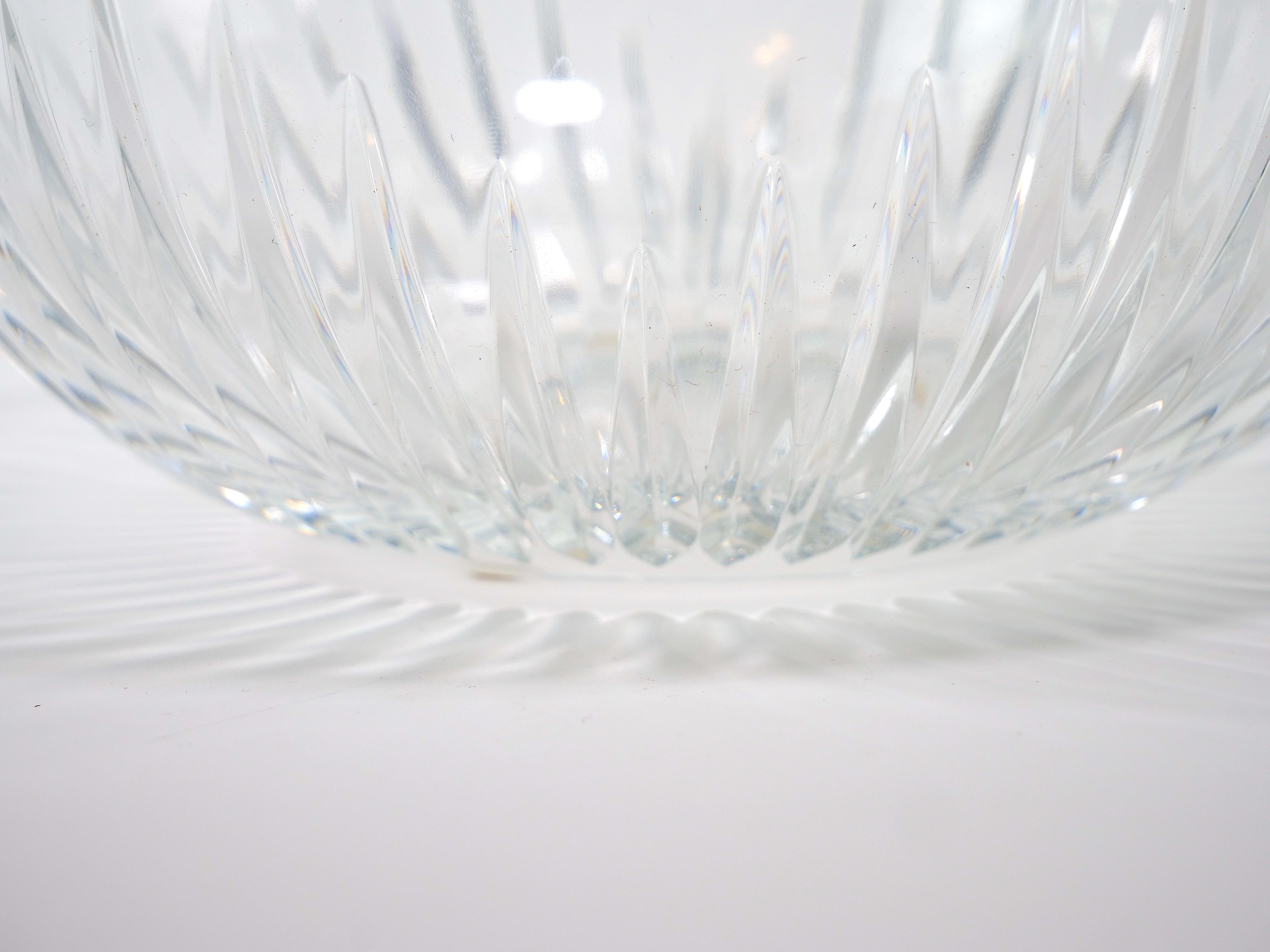 Large Baccarat Crystal Tableware Serving Bowl For Sale 1