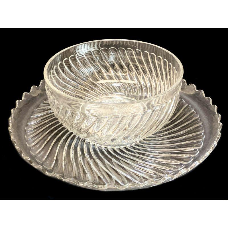 Large Baccarat depose cut glass centerpiece punch bowl with underplate, Rippled texture throughout. Baccarat mark to the inner rim of the bowl and to the under-plate. 

Additional information:
Type: Bowl 
Color: Clear
Type of Glass: Cut Glass