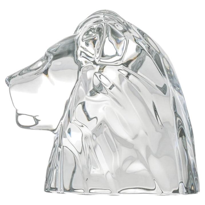 Grande sculpture à tête de lion en cristal signée Baccarat, France