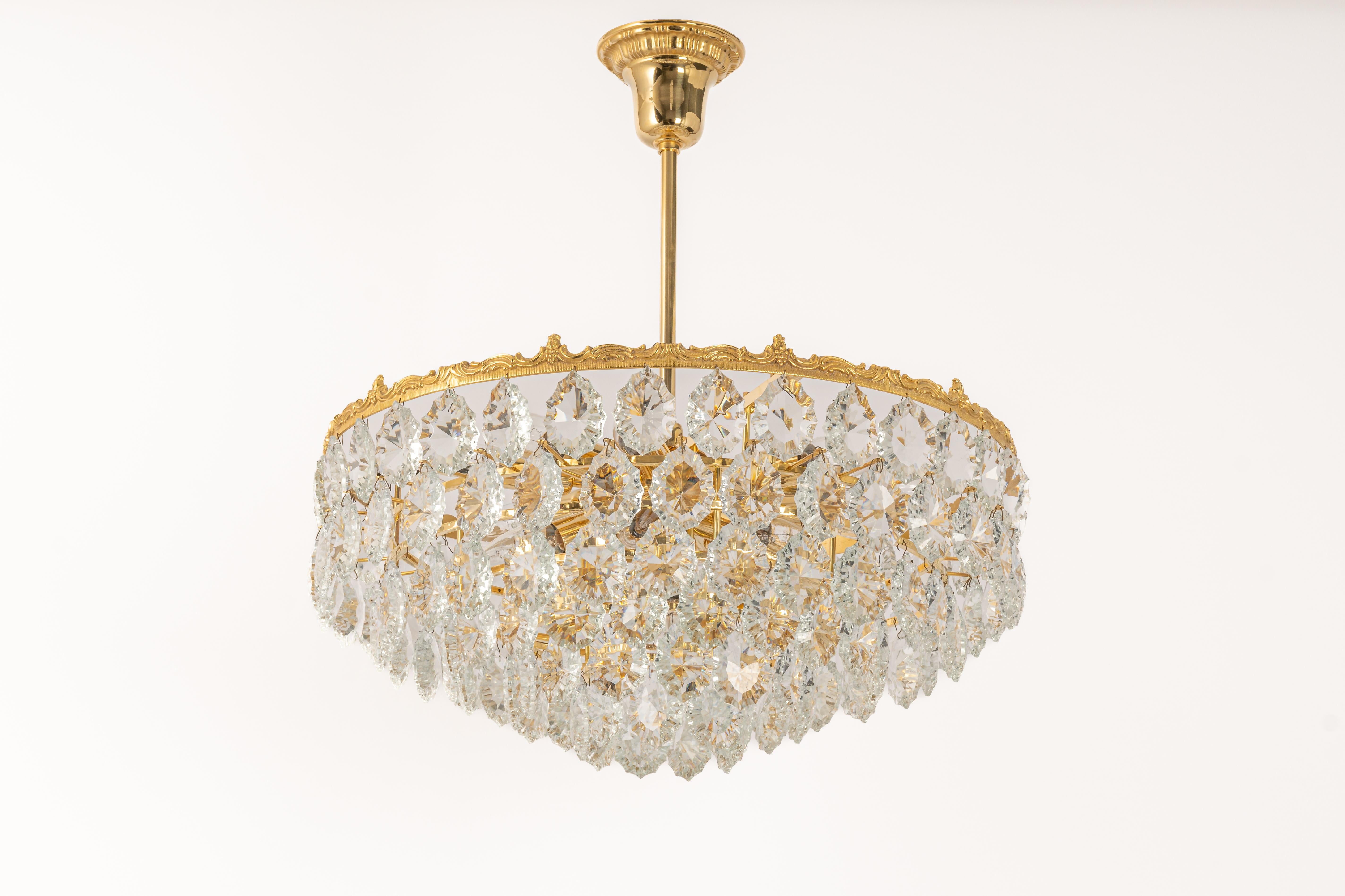 Mid-Century Modern Large Bakalowits Chandelier, Brass and Crystal Glass, Austria, 1960s For Sale