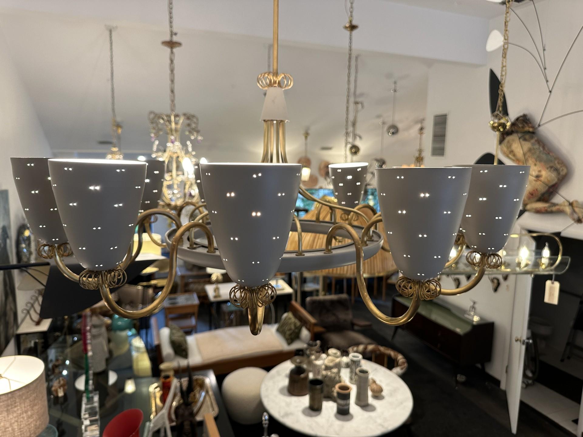 Milieu du XXe siècle Grand lustre Ballerina de Paavo Tynell pour Lightolier en vente