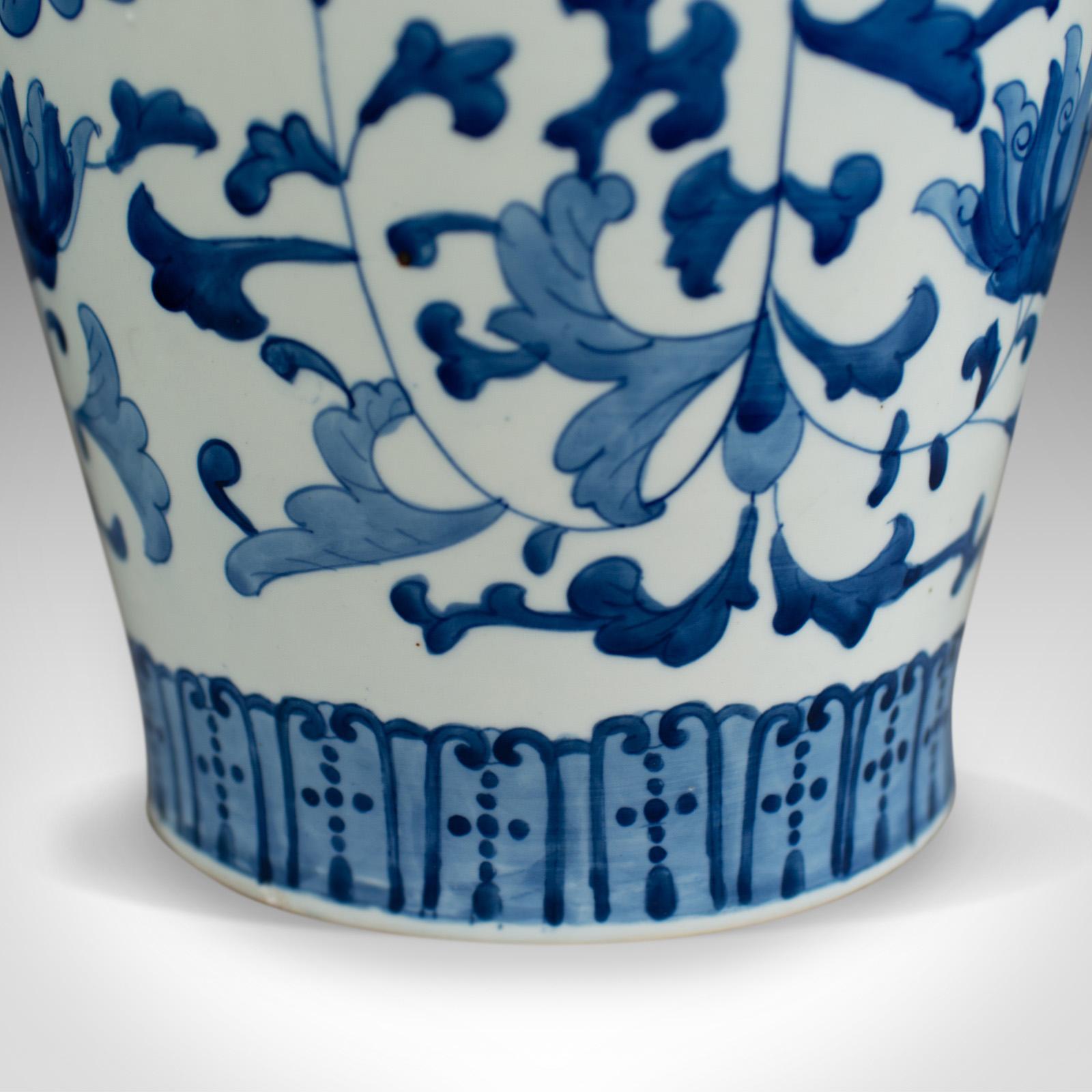 Large Baluster Vase and Cover, Blue & White, Chinese, Ceramic, Urn, 20th Century 1