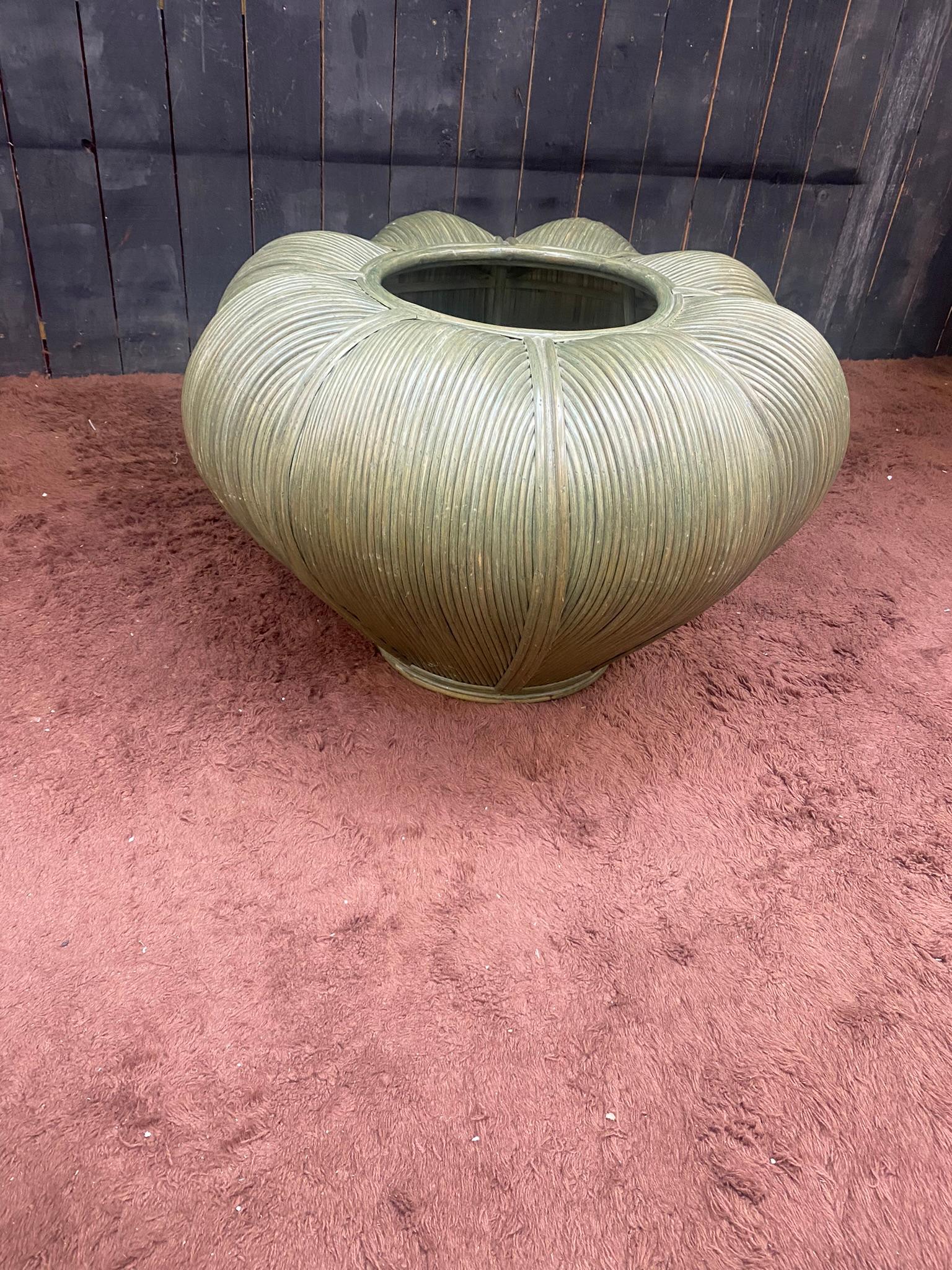 Large Bamboo and Rattan flowerpot , circa 1970 For Sale 1