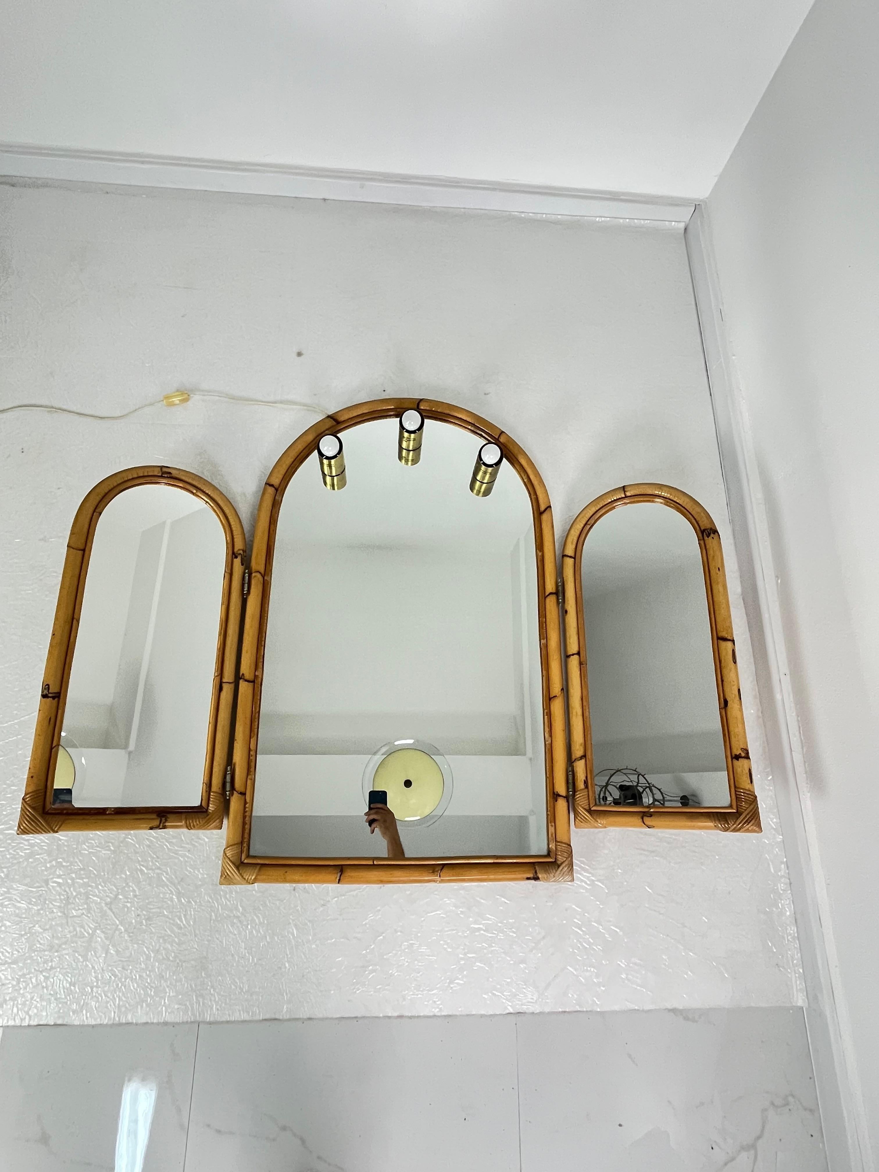 Large Bamboo Bathroom Mirror With Adjustable Side Panels, 3-Light, 1970s For Sale 5