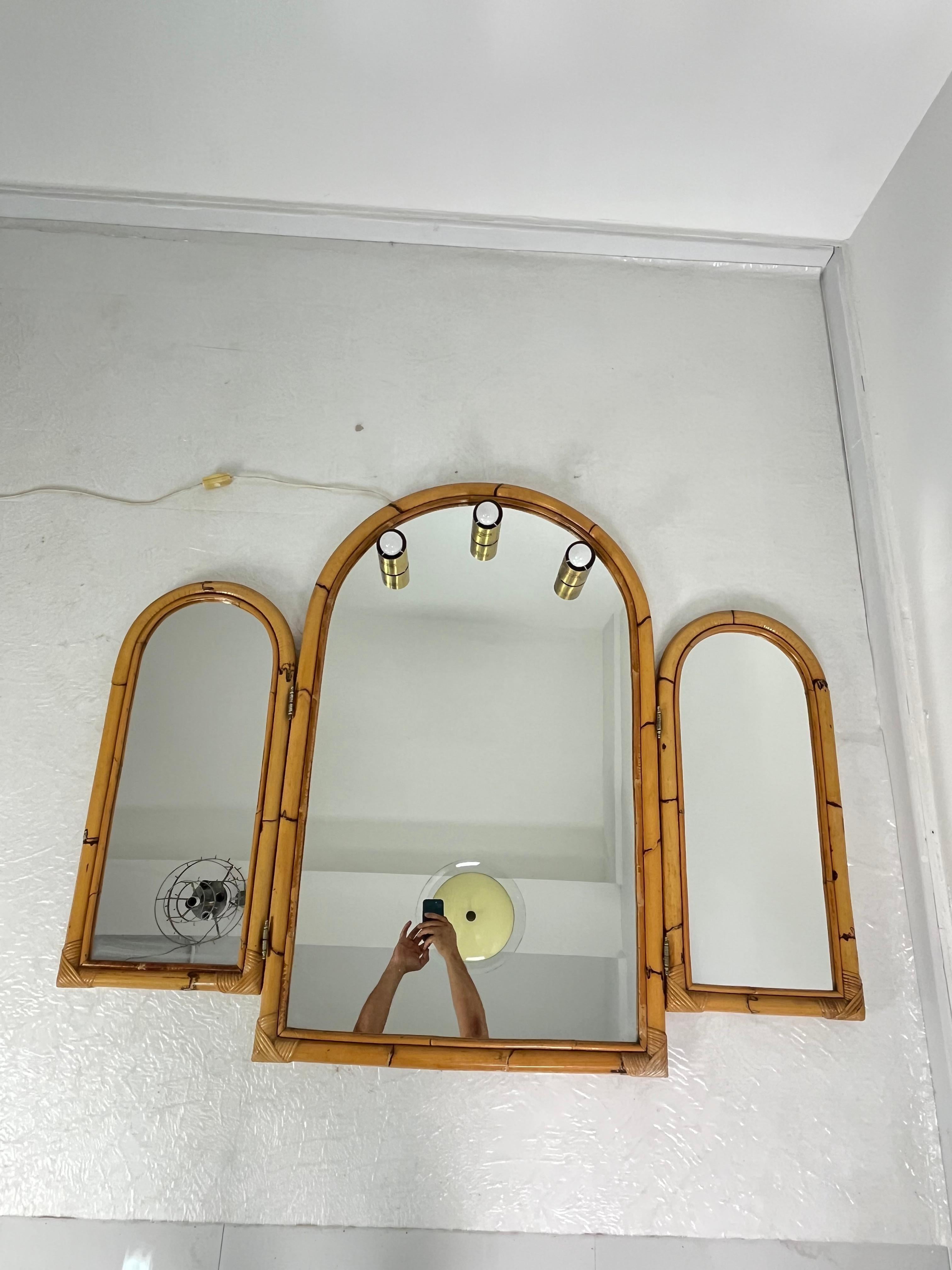 Late 20th Century Large Bamboo Bathroom Mirror With Adjustable Side Panels, 3-Light, 1970s For Sale
