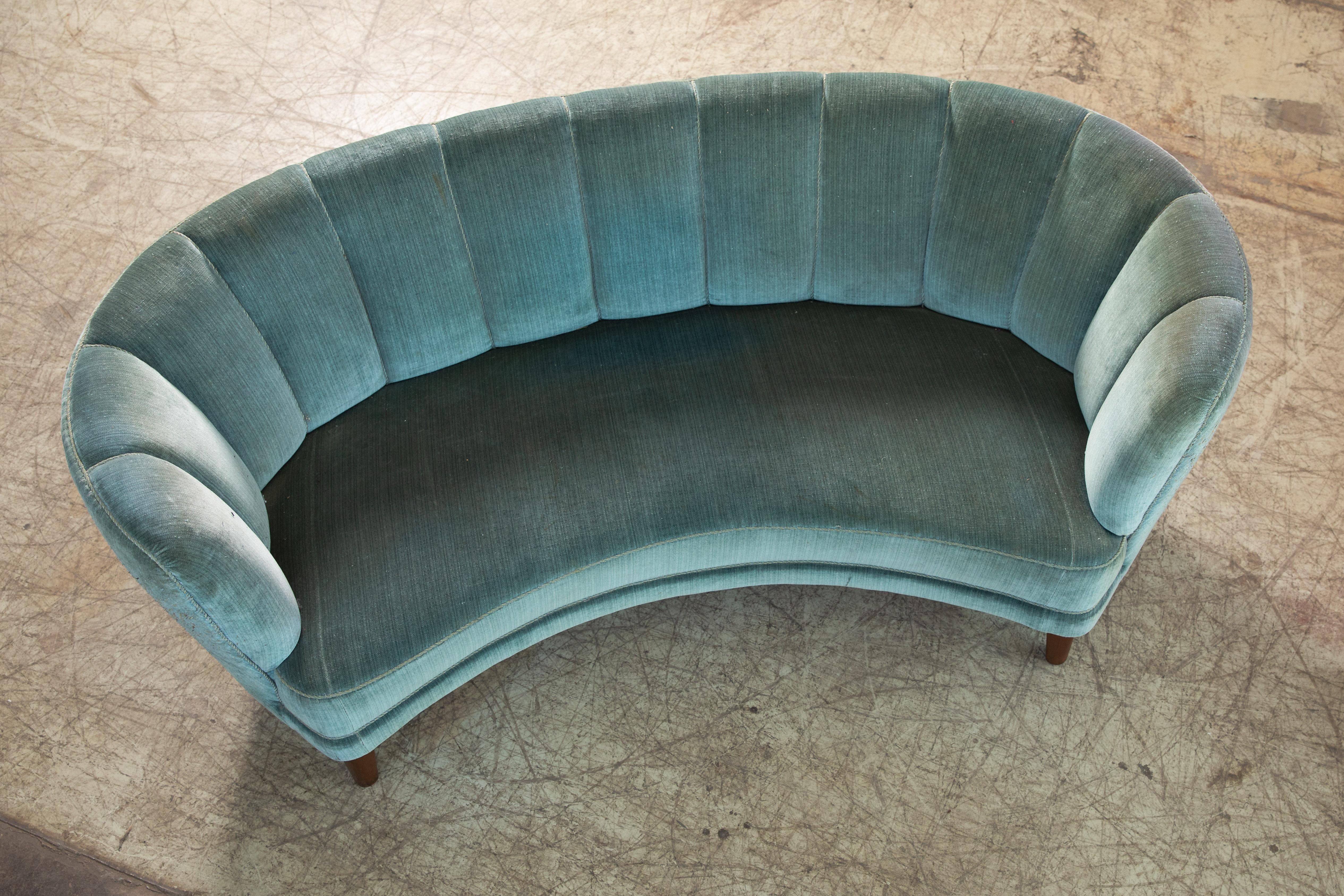 Mid-20th Century Large Banana Form Curved Sofa in Blue Velvet, Denmark, 1940s