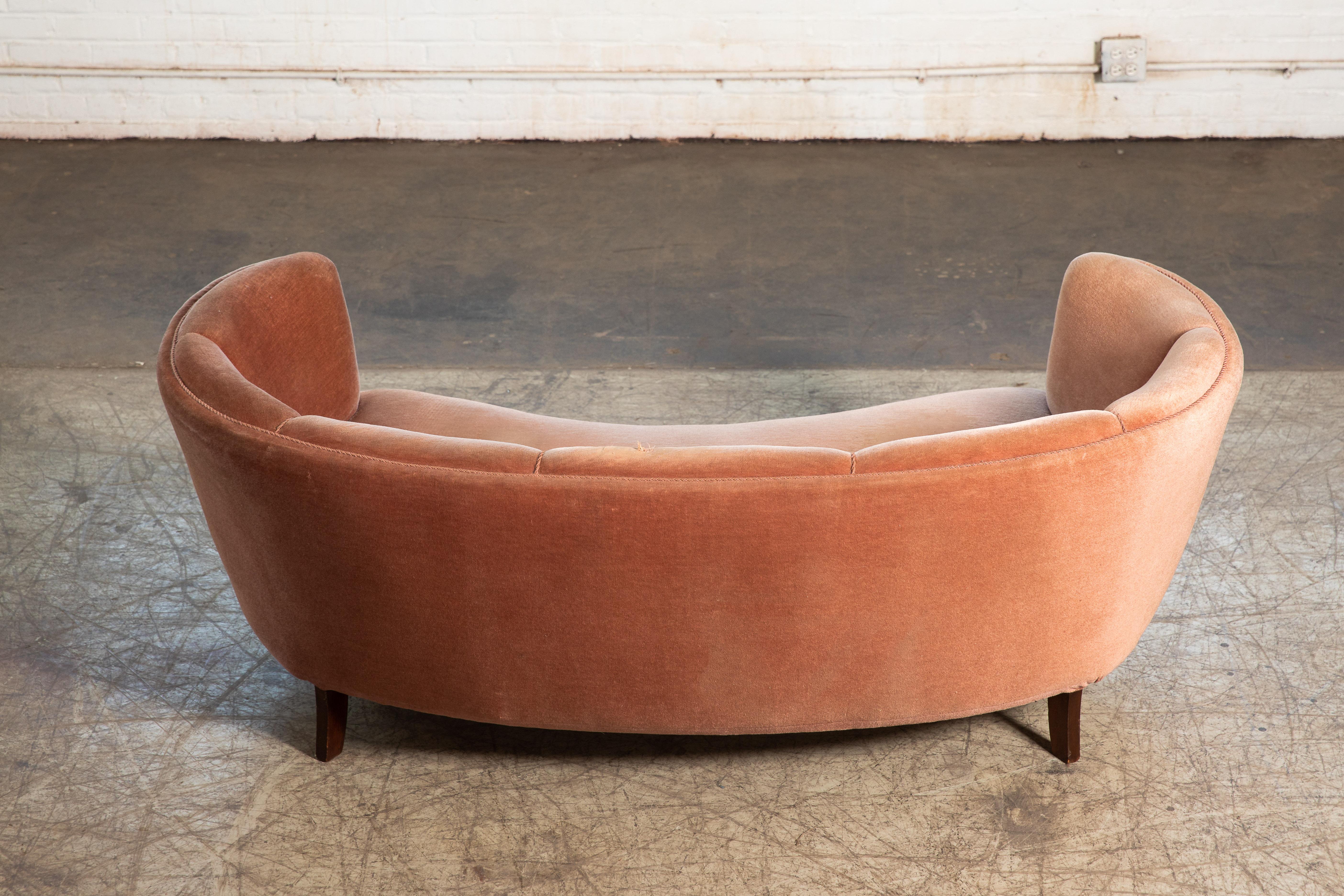 Danish Large Banana Form Curved Sofa in Pink Velvet Denmark, 1940s