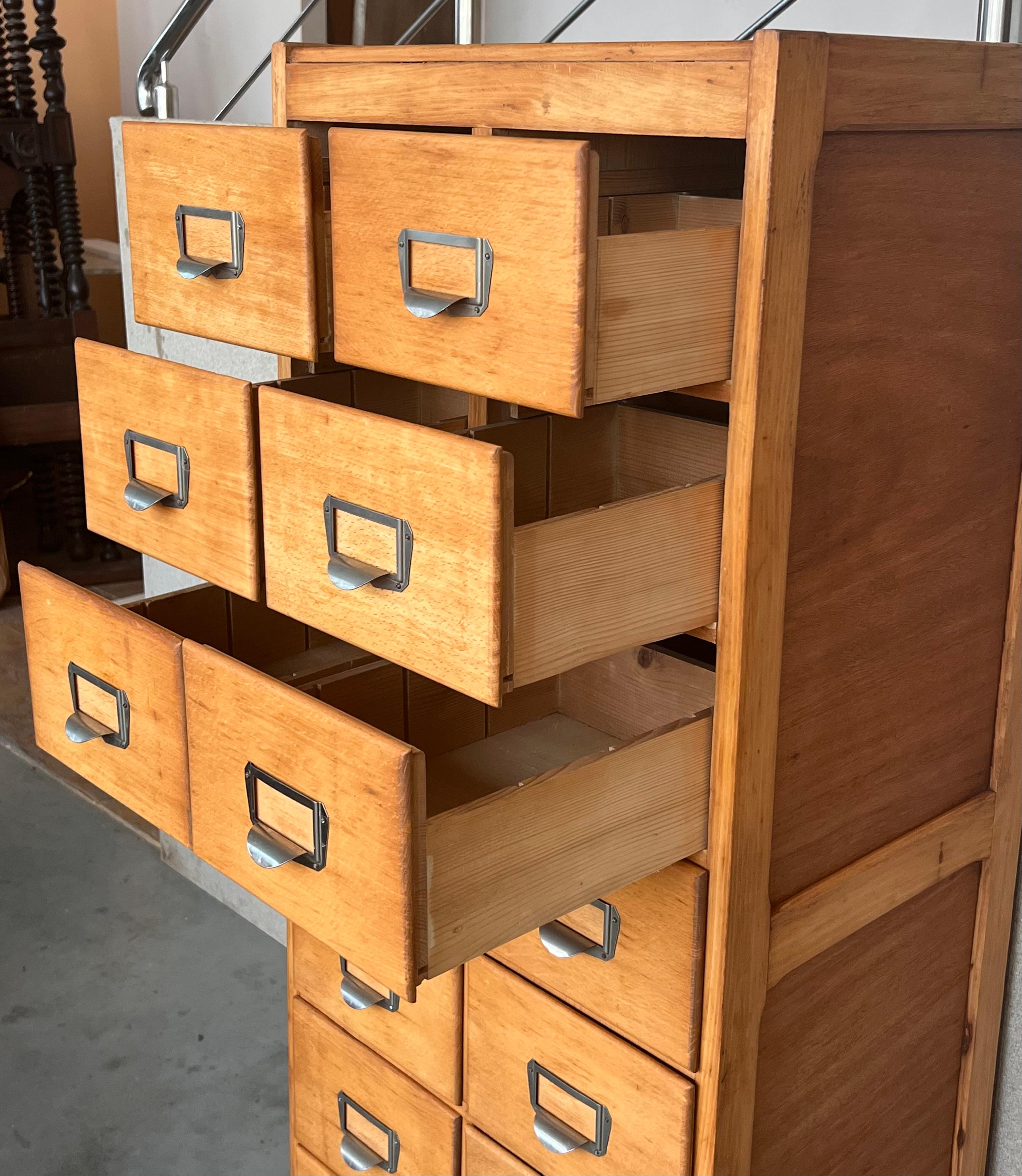 Large Bank of French Art Deco Filing Drawers, circa 1930s For Sale 4
