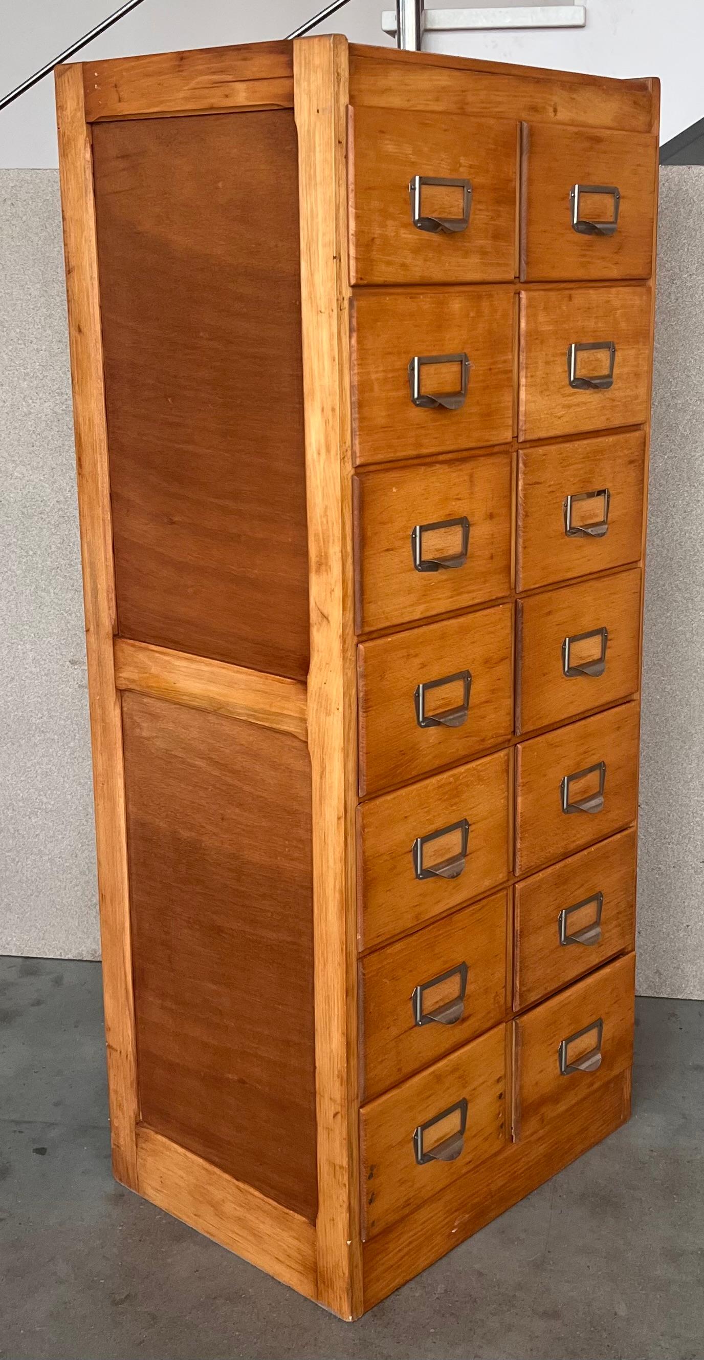 Large Bank of French Art Deco Filing Drawers, circa 1930s In Good Condition For Sale In Miami, FL