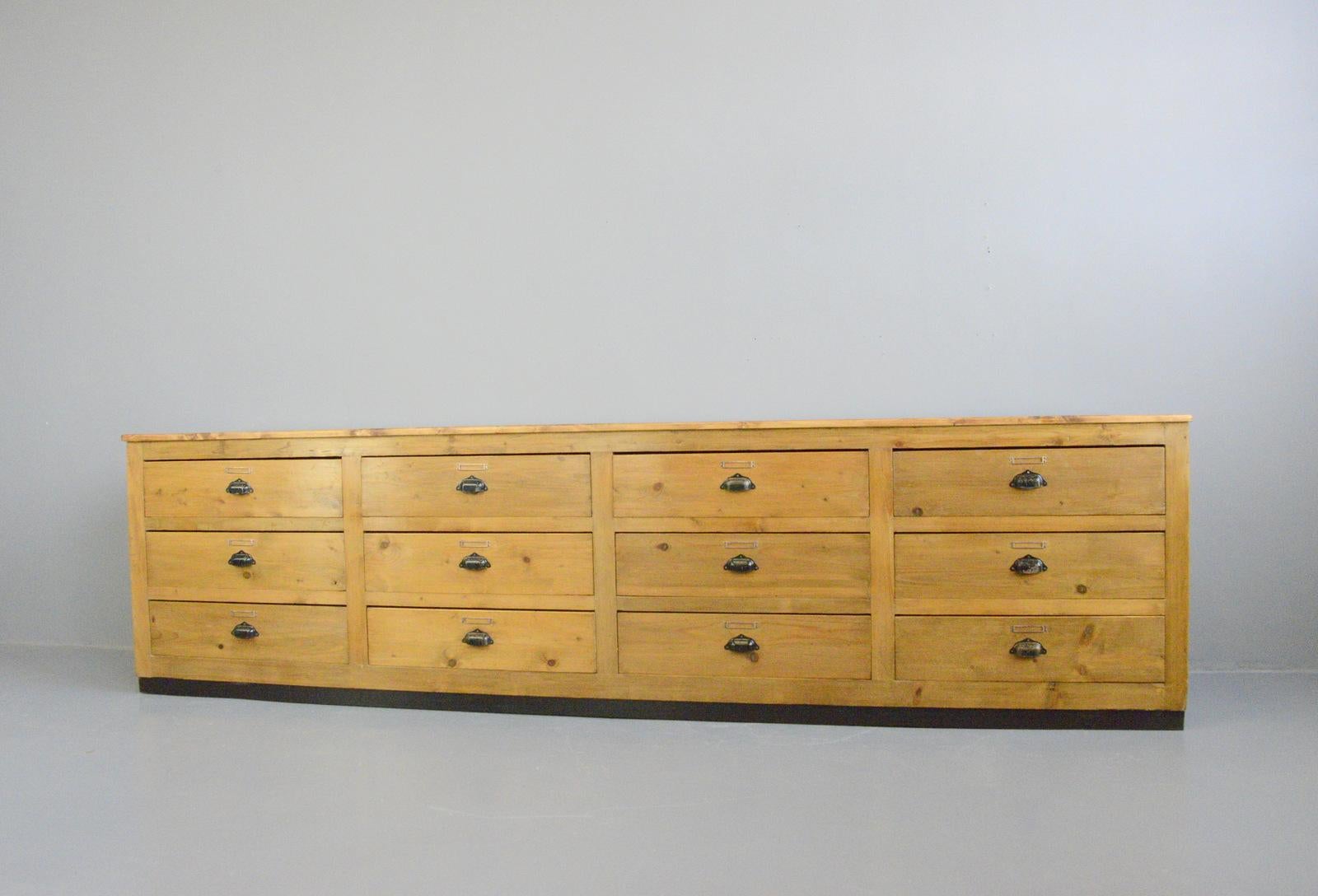 Large Bank of French Haberdashery Drawers, Circa 1940s In Good Condition In Gloucester, GB