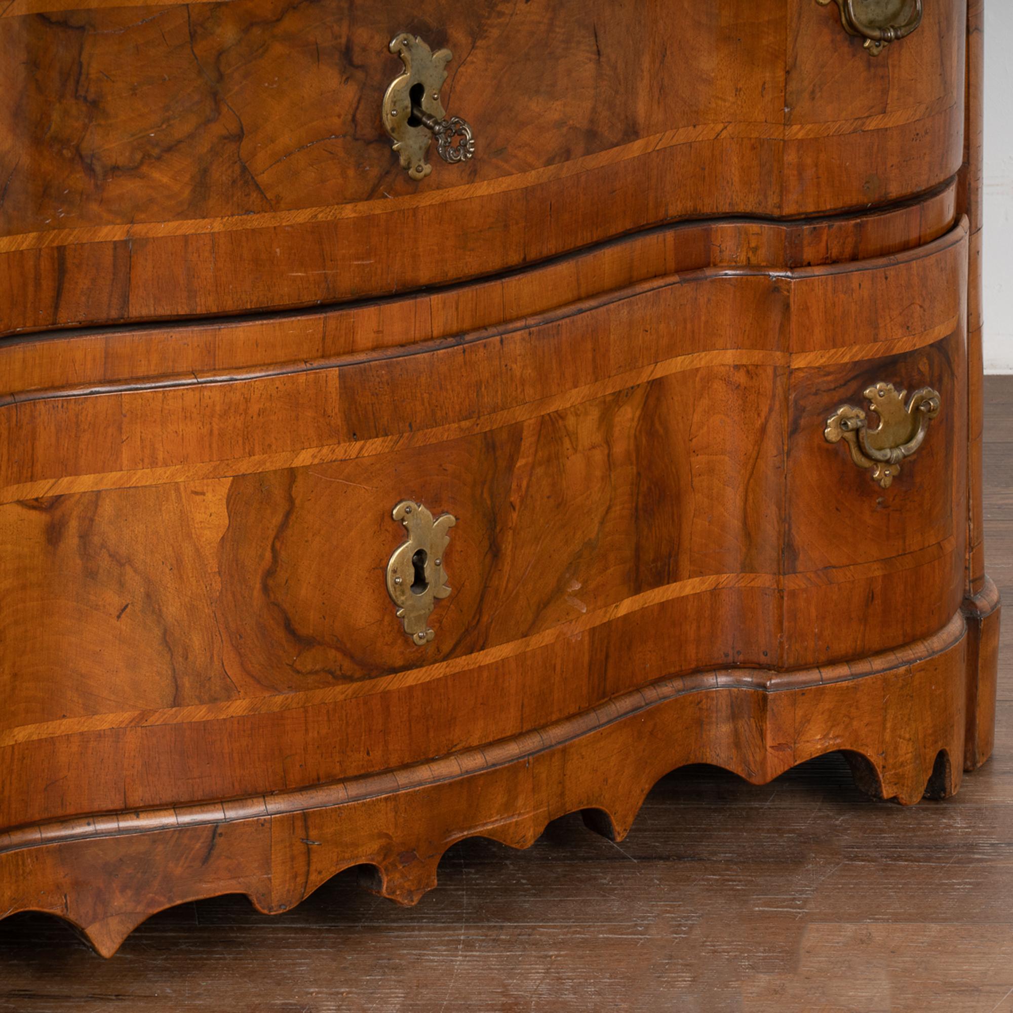 Large Baroque Walnut Chest of Three Drawers, Germany circa 1760 For Sale 1