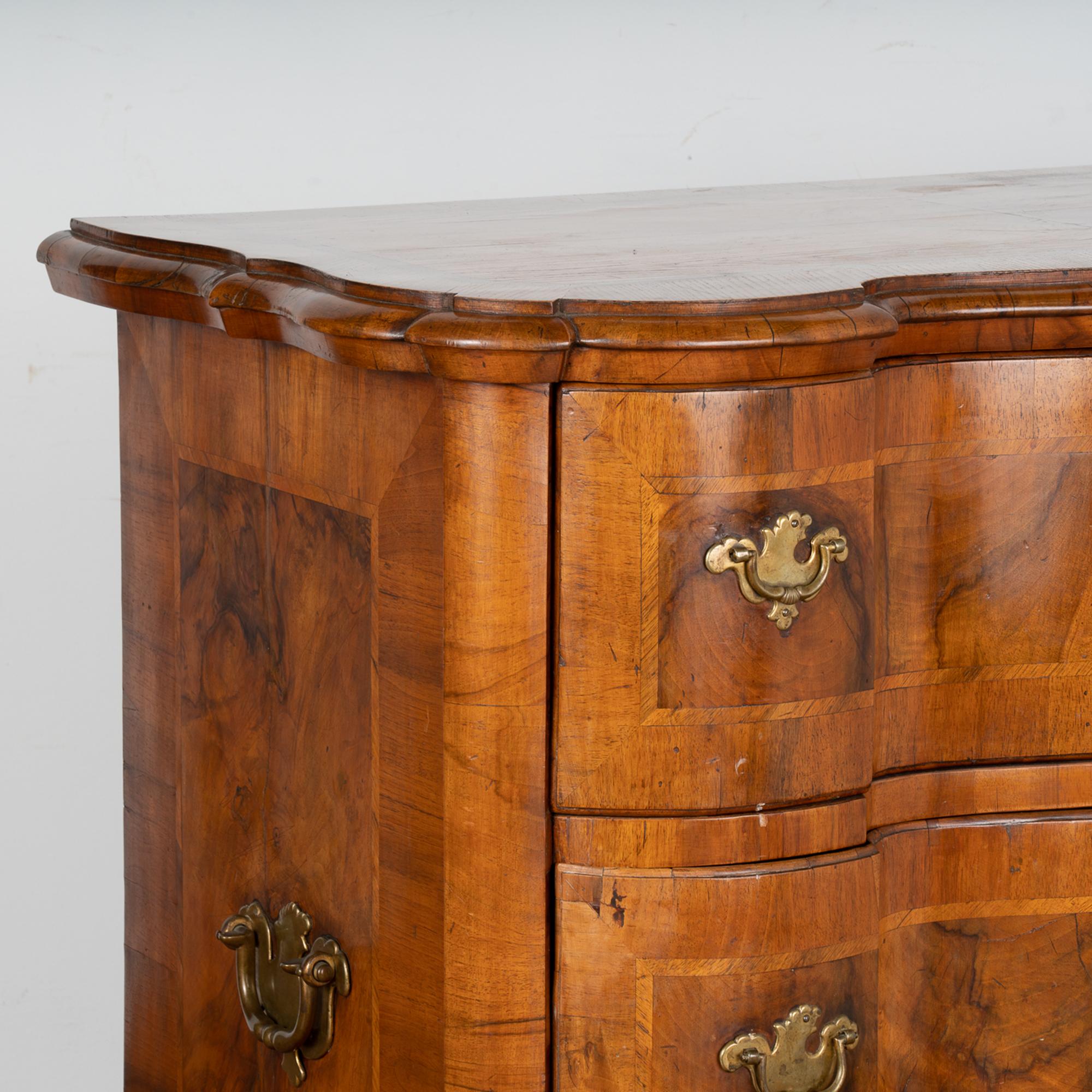 Large Baroque Walnut Chest of Three Drawers, Germany circa 1760 For Sale 3