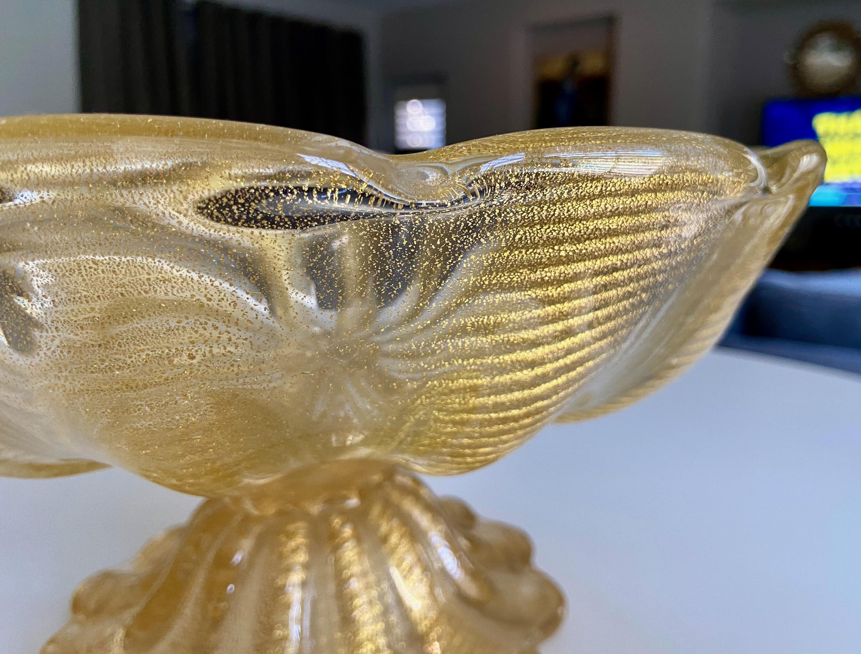 Verre Grand bol de centre de table en verre Barovier Coronado d'Oro en vente