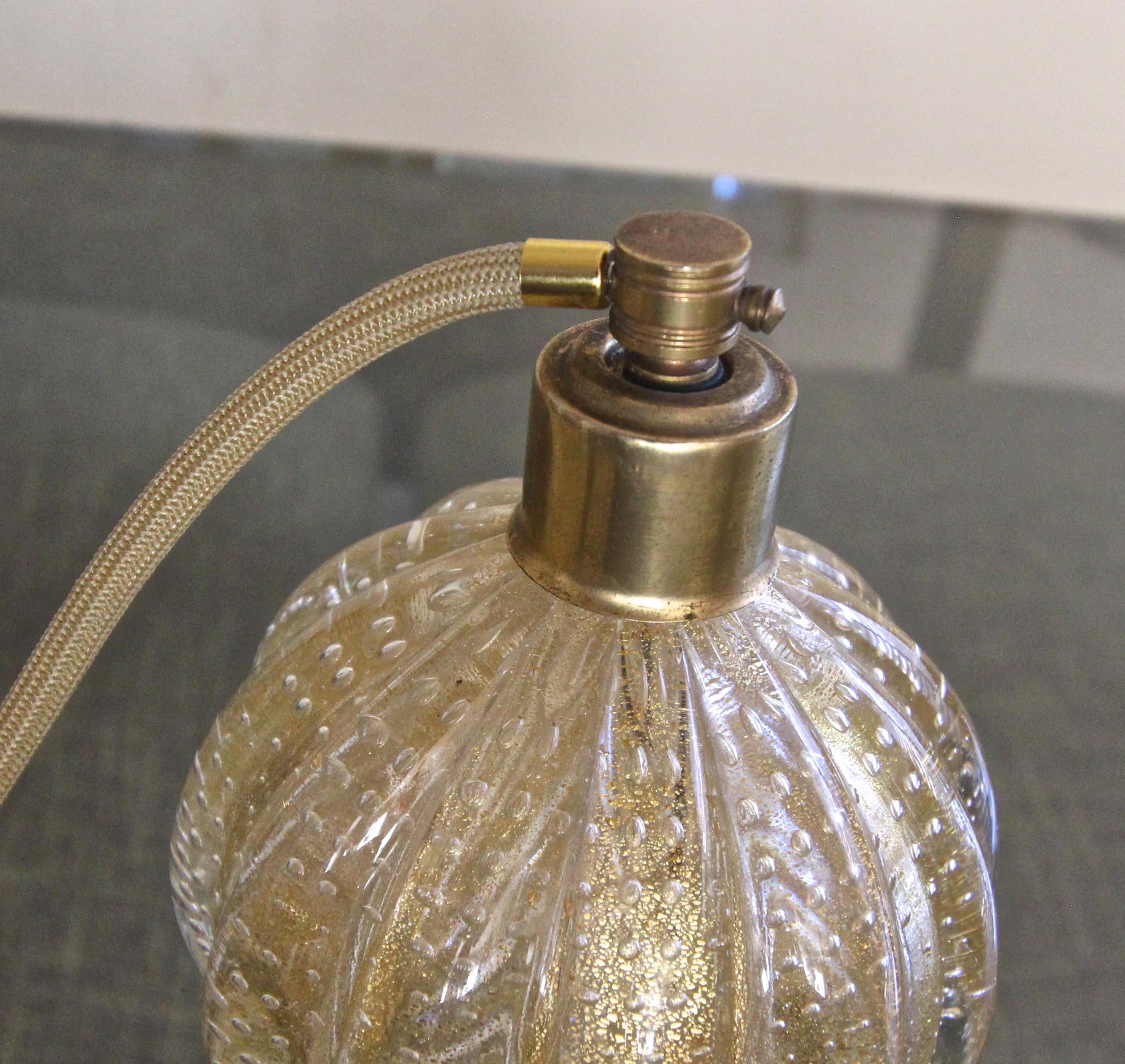 Mid-20th Century Large Barovier Murano Gold Controlled Bubbles Perfume Bottle Atomizer