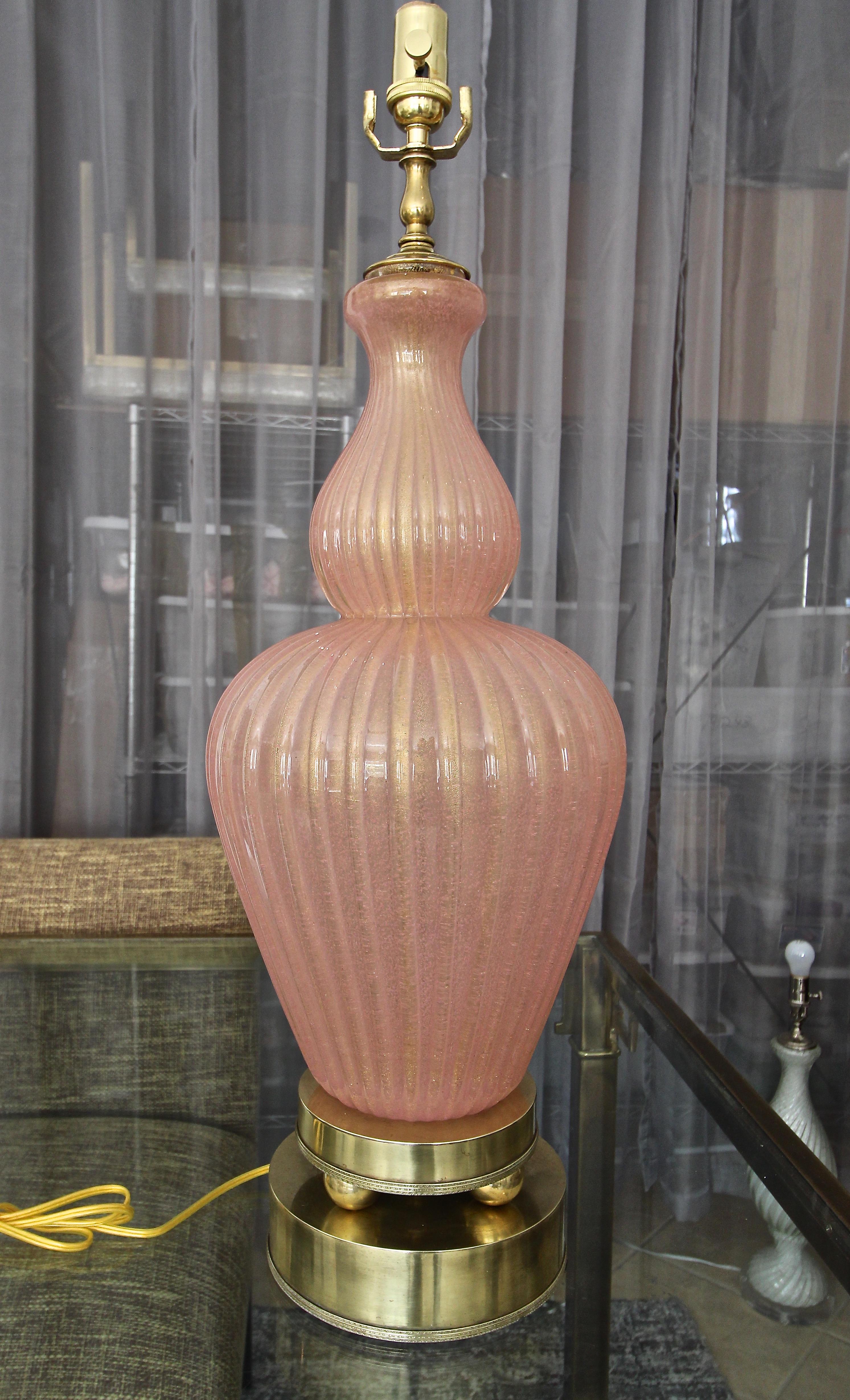 Large Barovier Murano Pink and Gold Table Lamp In Good Condition In Palm Springs, CA