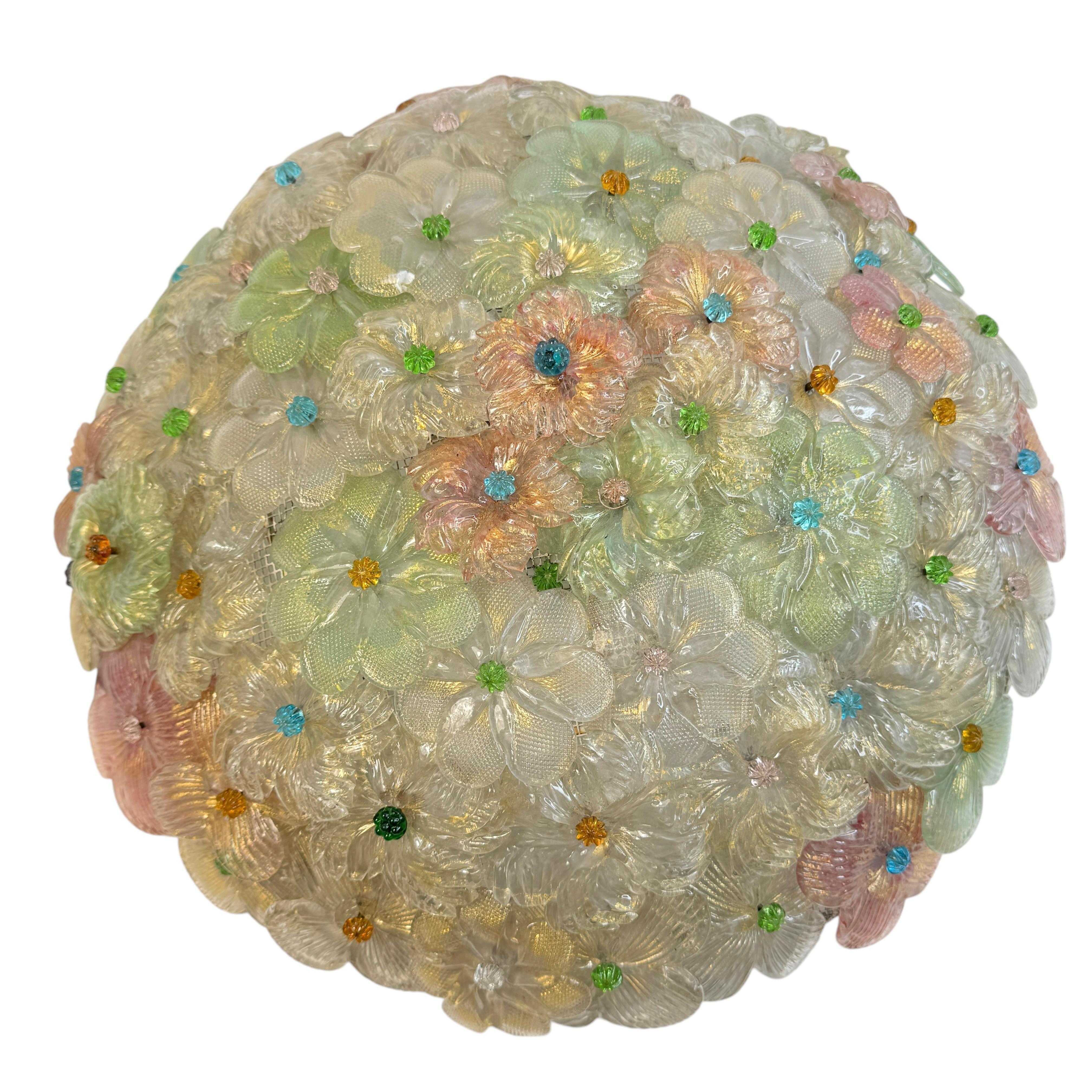 Große Barovier Toso Einbaubeleuchtung aus Muranoglas in Gold und mehrfarbigen Blumen, 1930er Jahre (Mitte des 20. Jahrhunderts) im Angebot