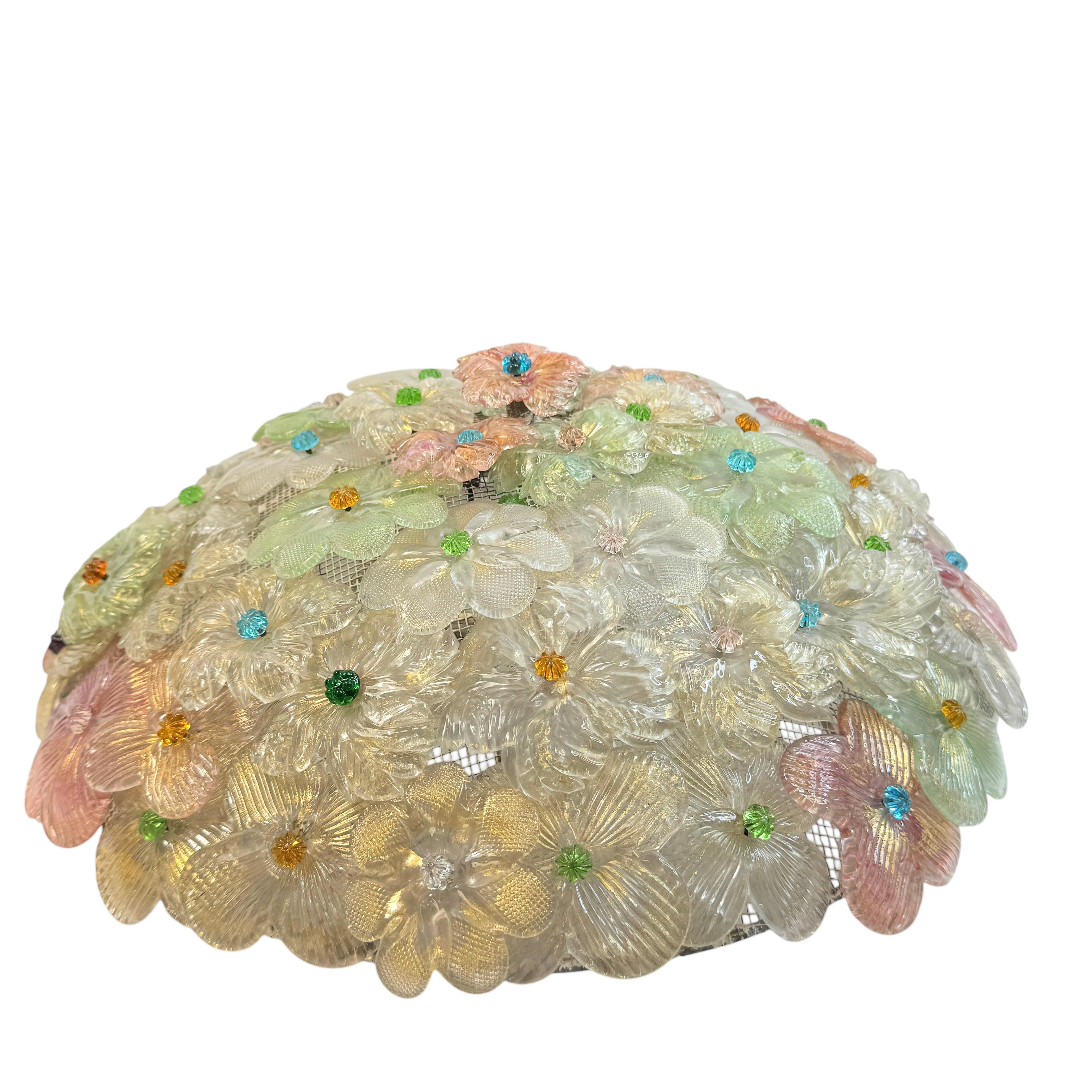 Große Barovier Toso Einbaubeleuchtung aus Muranoglas in Gold und mehrfarbigen Blumen, 1930er Jahre im Angebot 1