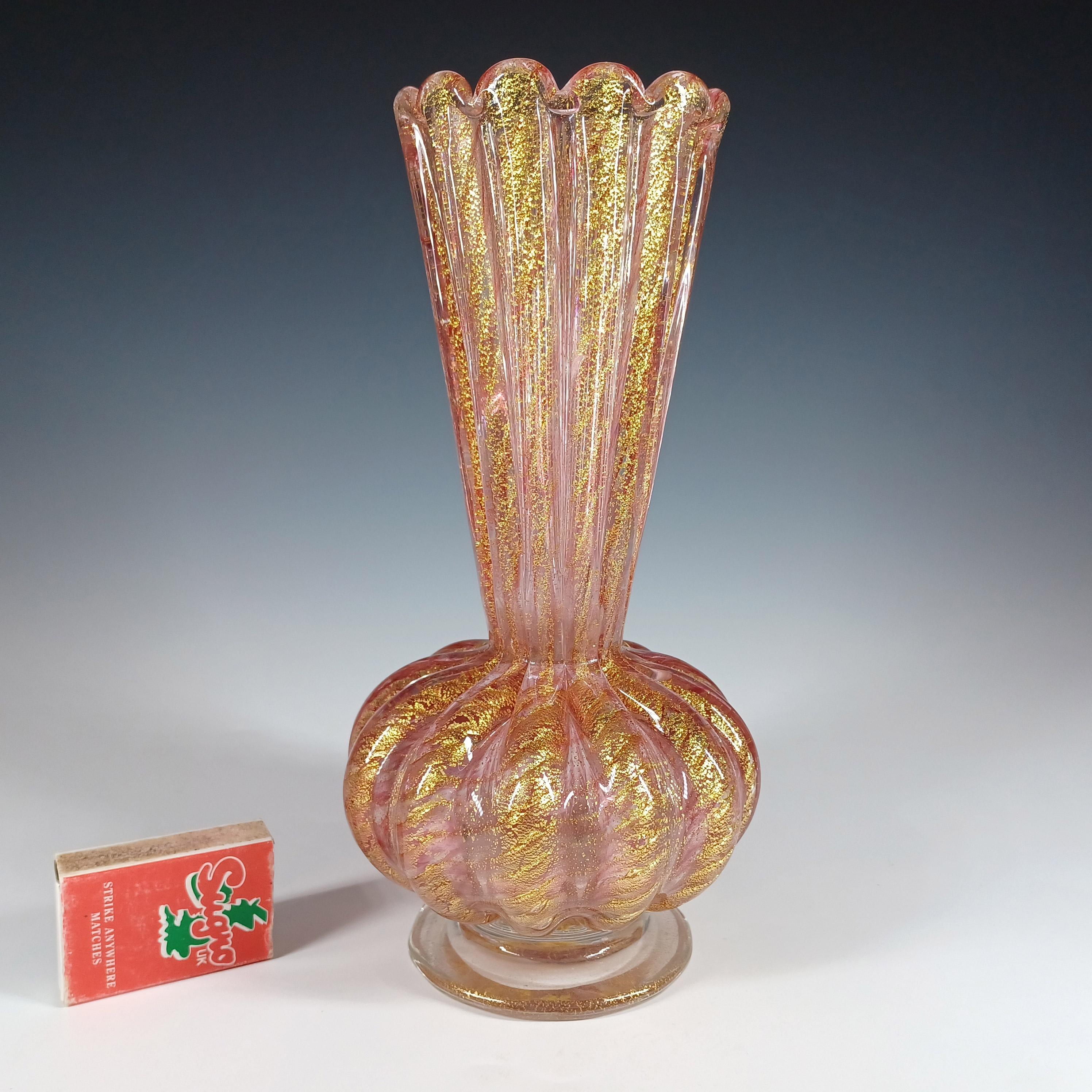 LARGE Barovier & Toso Murano Cordonato d'Oro Gold Leaf Pink Glass Vase For Sale 2