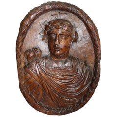 Large Bas Relief in Carved Walnut from The 17th Representing a Roman Emperor