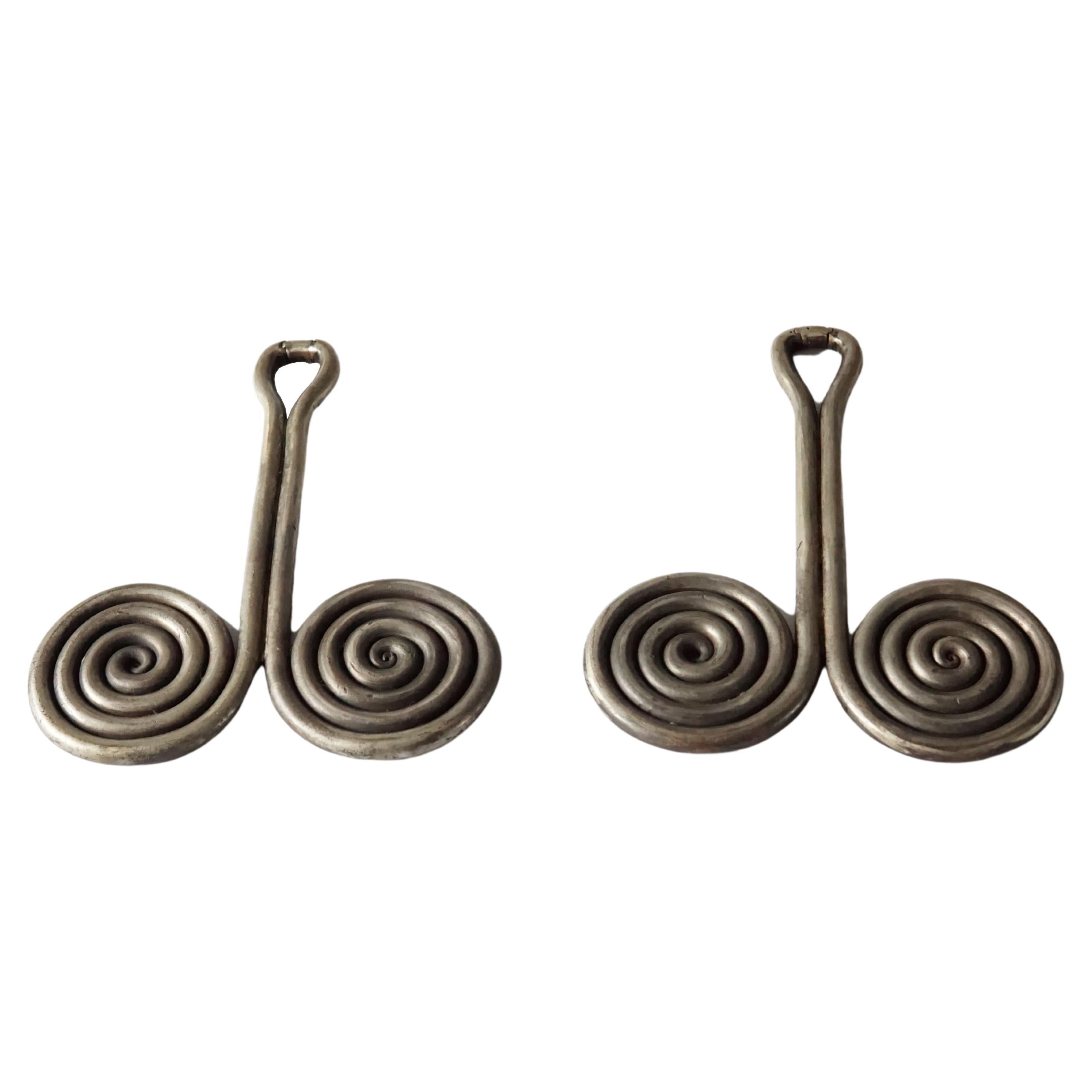 Batak Spiral Silver Earring 'Padung' For Sale