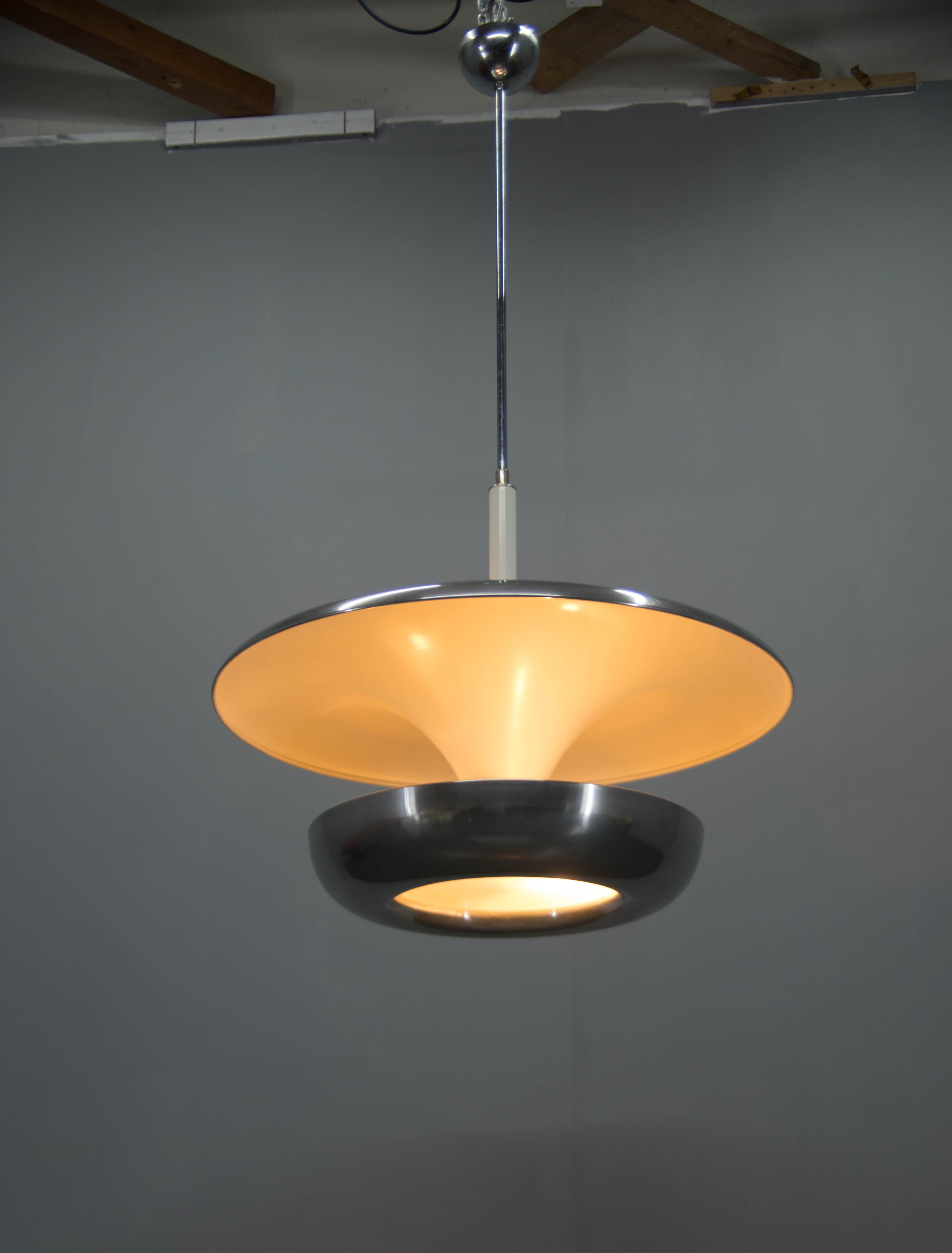 Gran araña Bauhaus de Franta Anyz para IAS, años 20, restaurada en venta 5