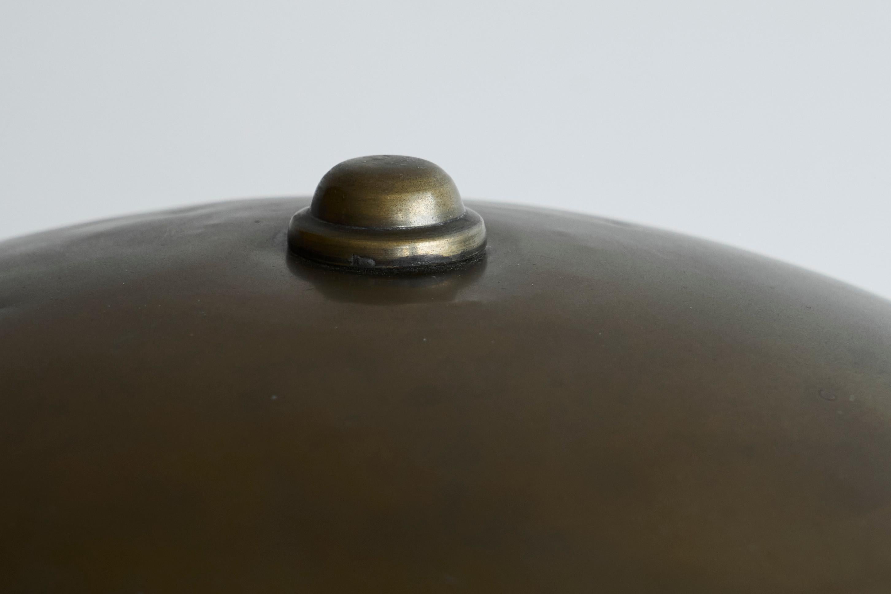 20th Century Large Bauhaus Style Table Lamp in Patinated Brass 1930s For Sale