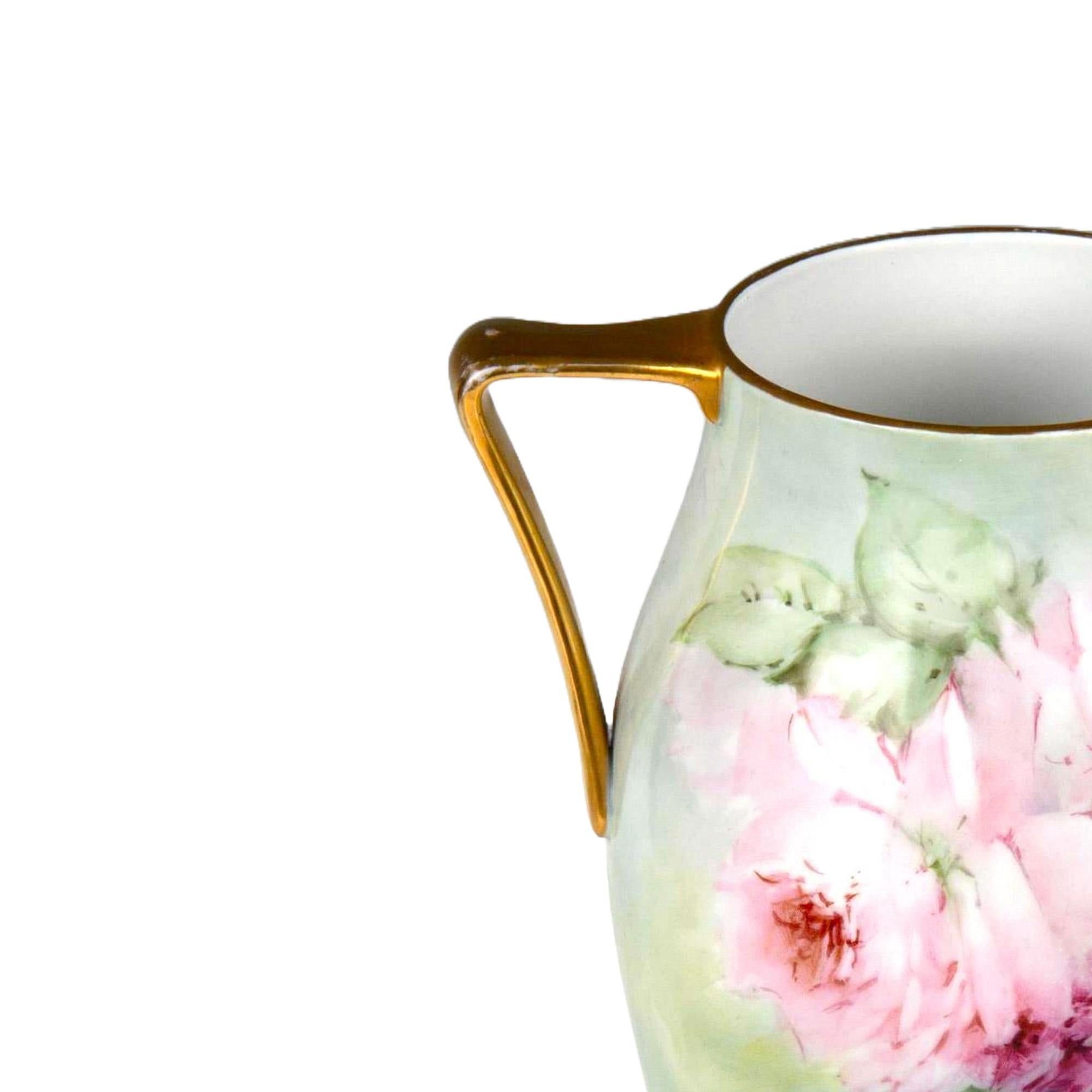 Grand vase à double poignée en porcelaine bavaroise peint à la main roses et or en vente 3