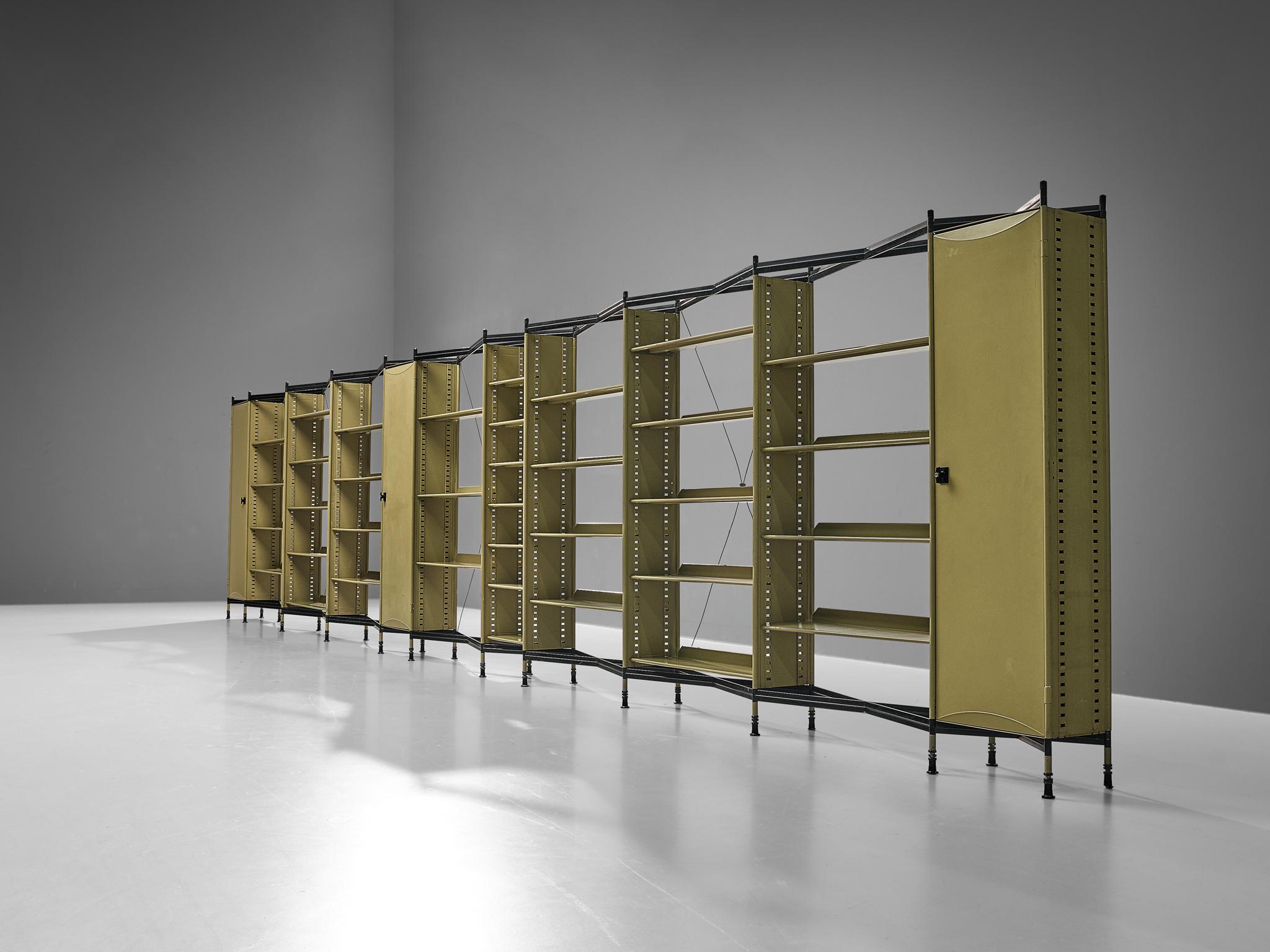 Studio BBPR for Olivetti, 'Spazio' large shelving system, metal, plastic, Italy, 1960

This tremendous shelving unit is designed by Studio BBPR for Olivetti in 1960 as part of the 'Spazio' series. The design won the Compasso d'Oro Award in 1962.