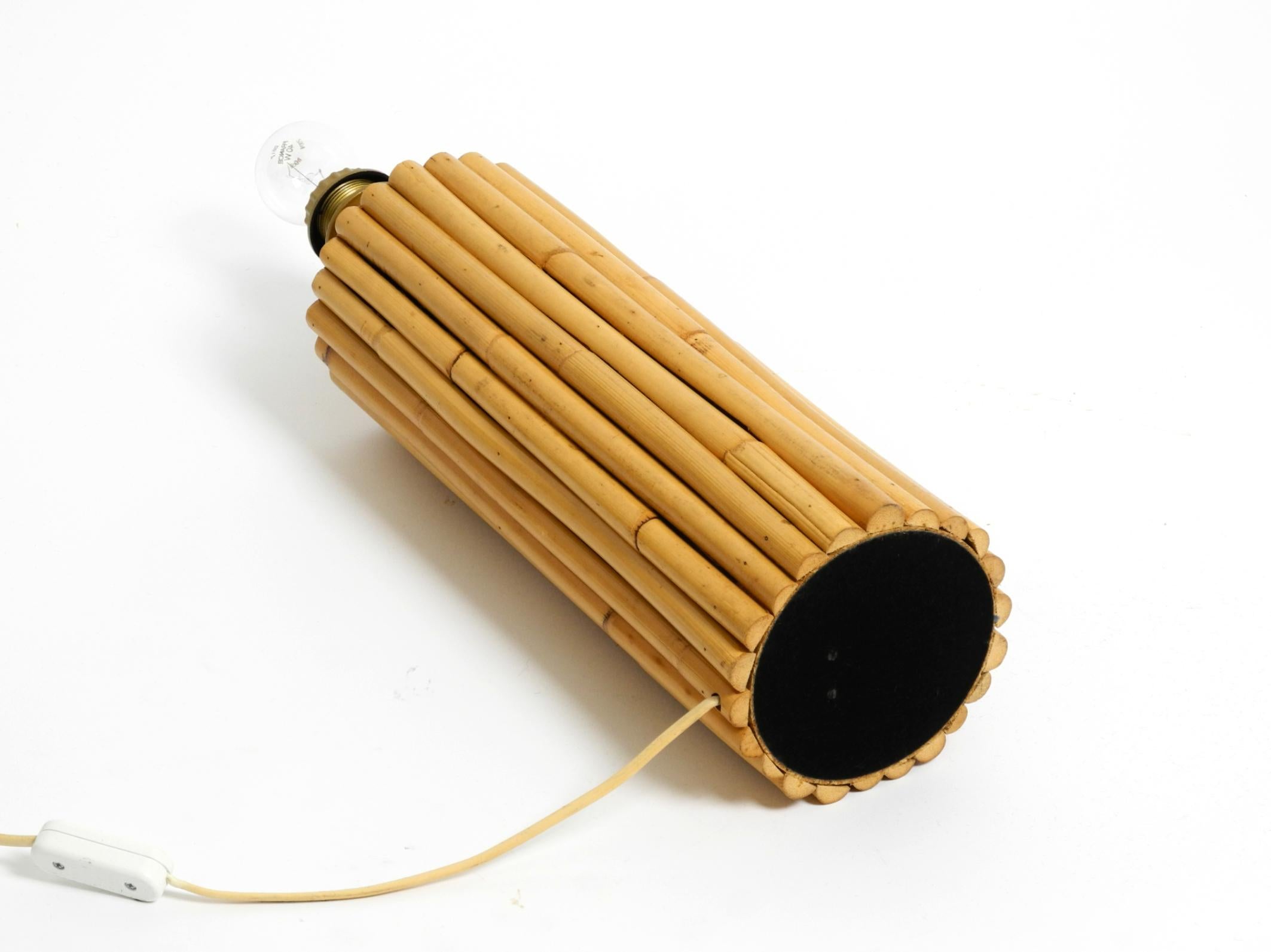 Large beautiful 1970s Italian bamboo table lamp with large oiled paper shade For Sale 3