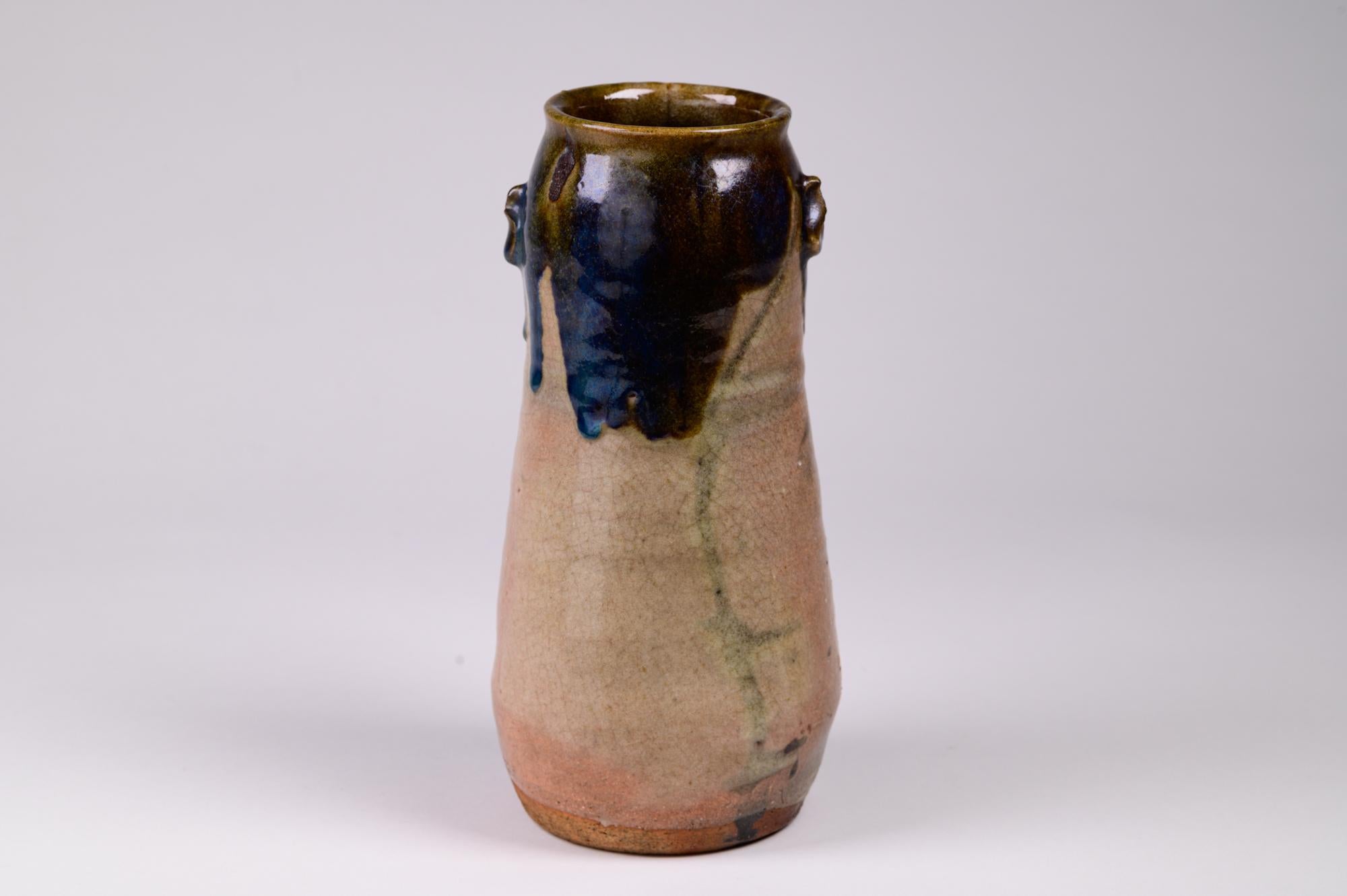 Große, schöne Vase aus dem Landhauszeitalter im Zustand „Gut“ im Angebot in Hudson, NY
