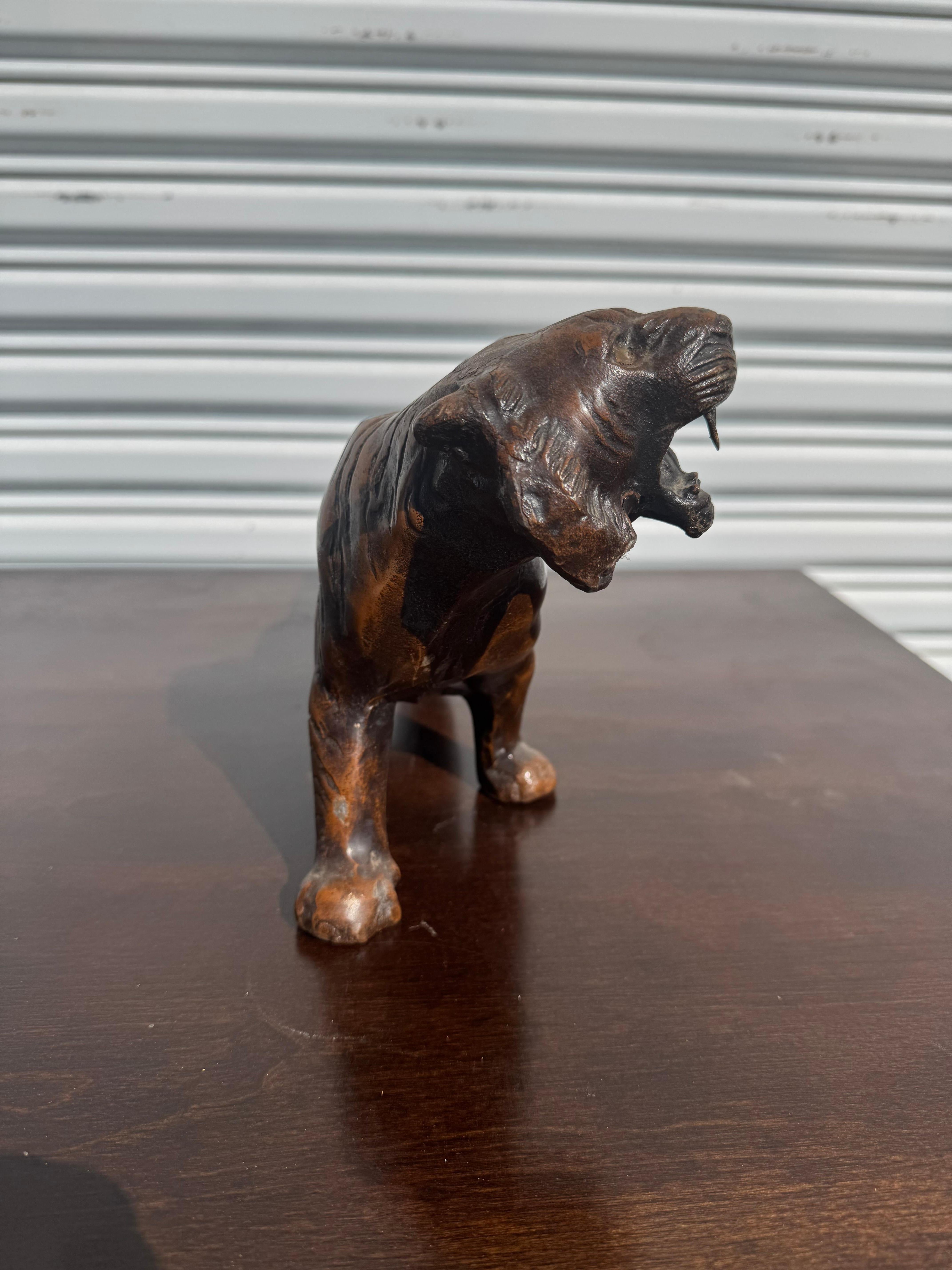 Großes schönes Kuhfell/Decke (Stammeskunst) im Angebot