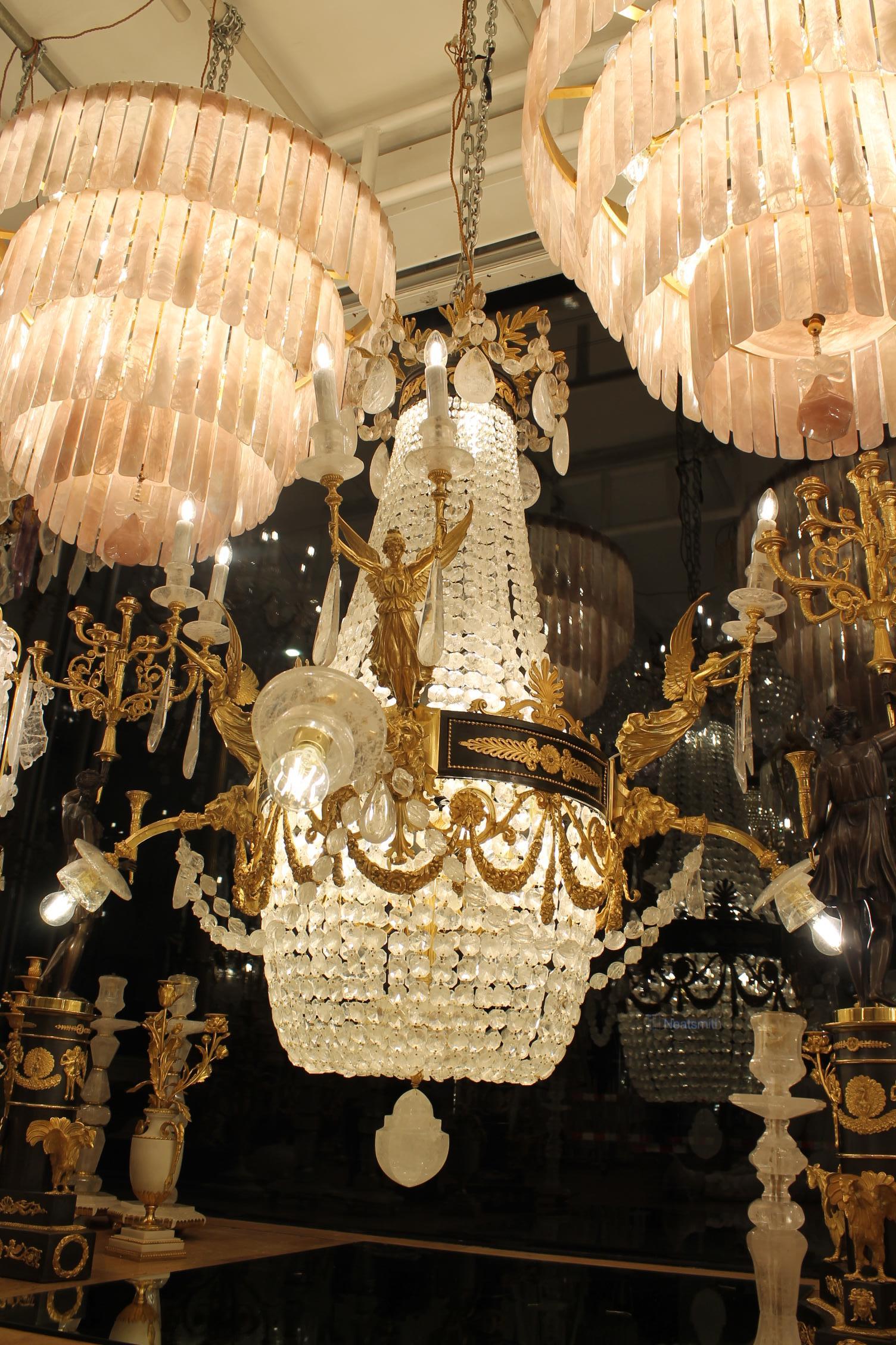Fine XIX secolo Grande e bellissimo lampadario Gasolier in bronzo e cristallo di rocca con 36 luci in vendita