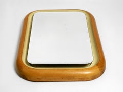 Grande e bellissimo specchio da parete italiano minimalista anni '60 in legno di Oak retroilluminato
