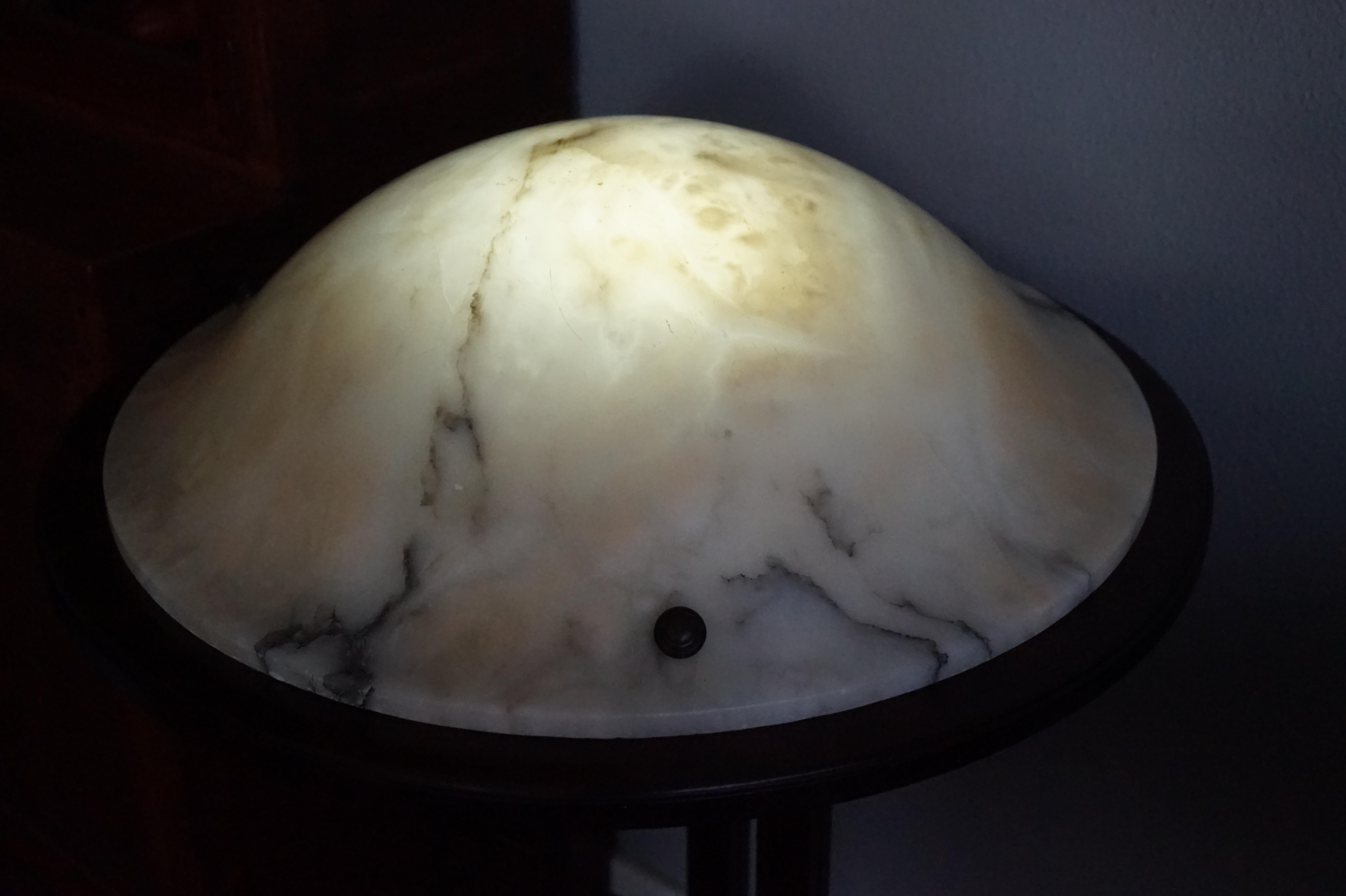 Large & Beautiful Shape Antique Alabaster Pendant Light w. Brass Chains & Canopy 4