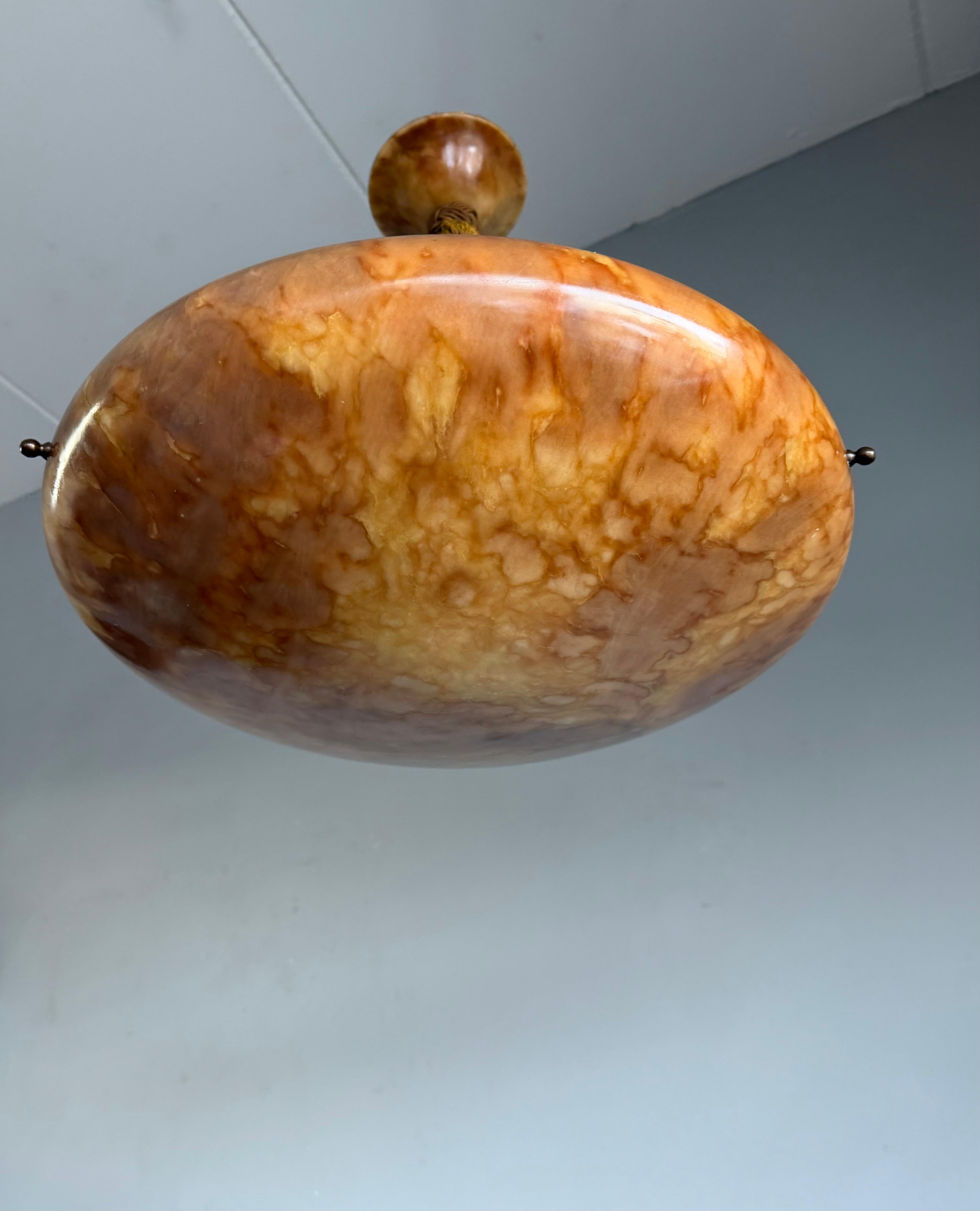 Large Beautiful Timeless & Colorful Alabaster & Bronze Chandelier Pendant Light in vendita 3