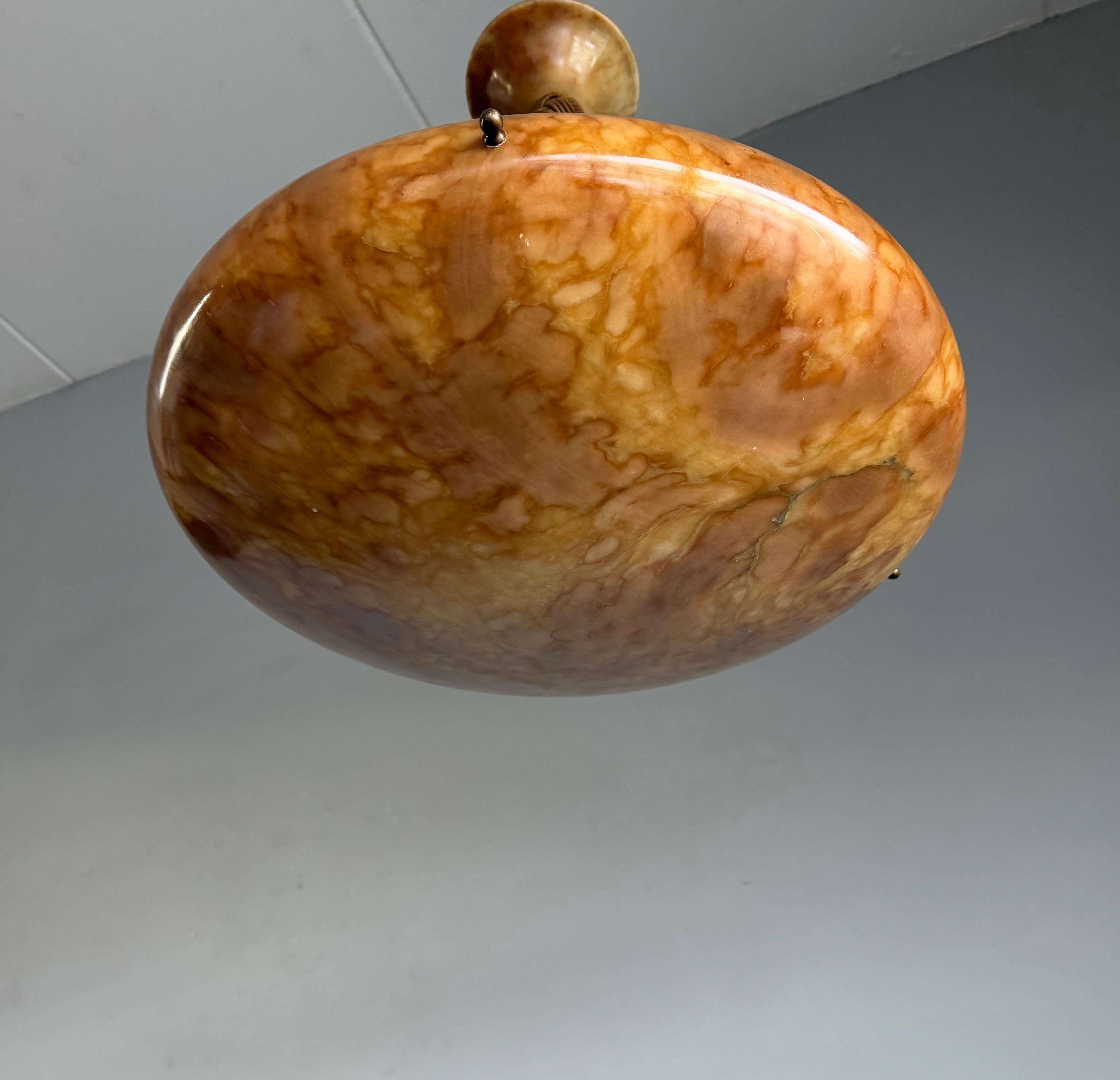 Large Beautiful Timeless & Colorful Alabaster & Bronze Chandelier Pendant Light in vendita 5