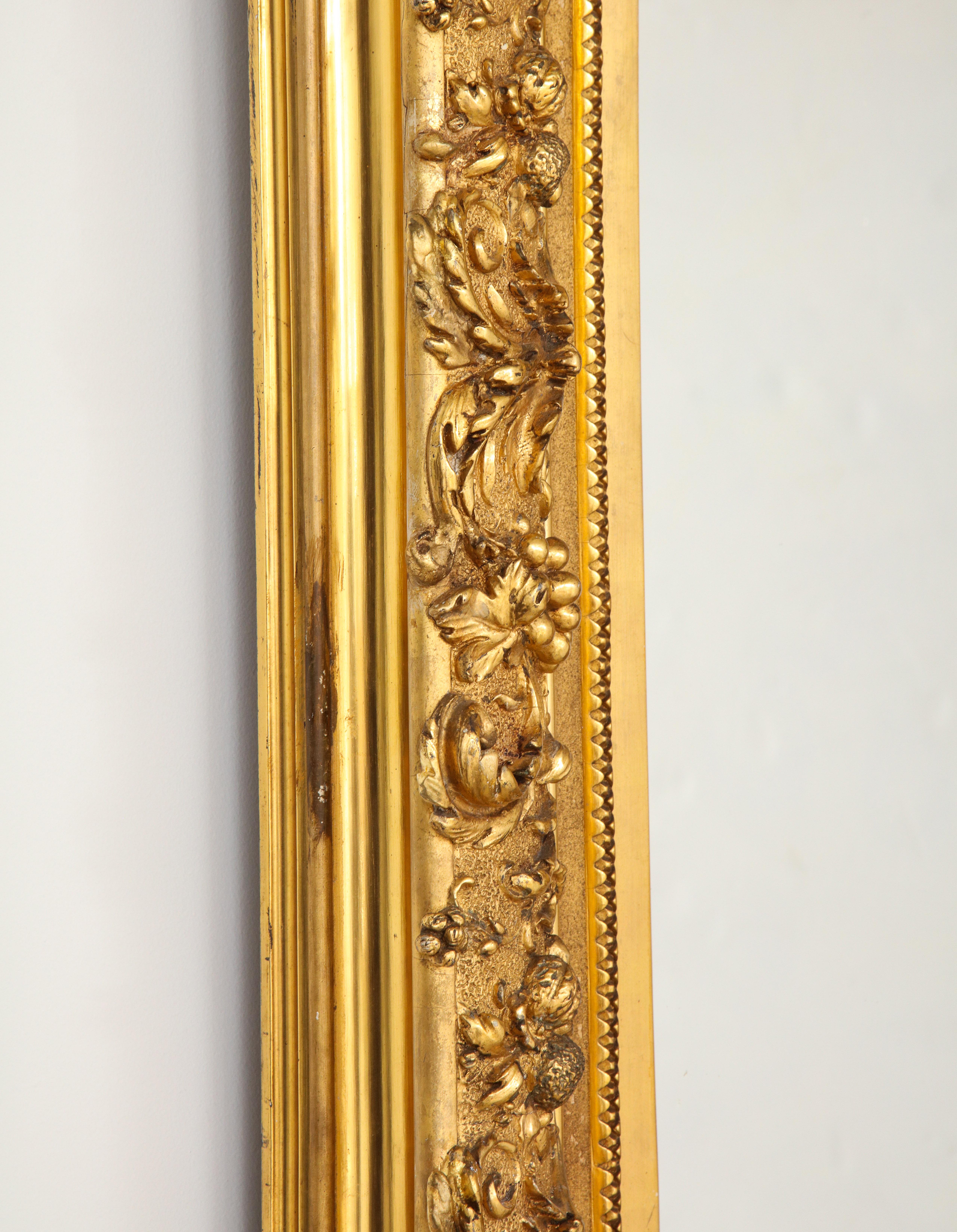 Large Beautifully Detailed Giltwood Mirror For Sale 5