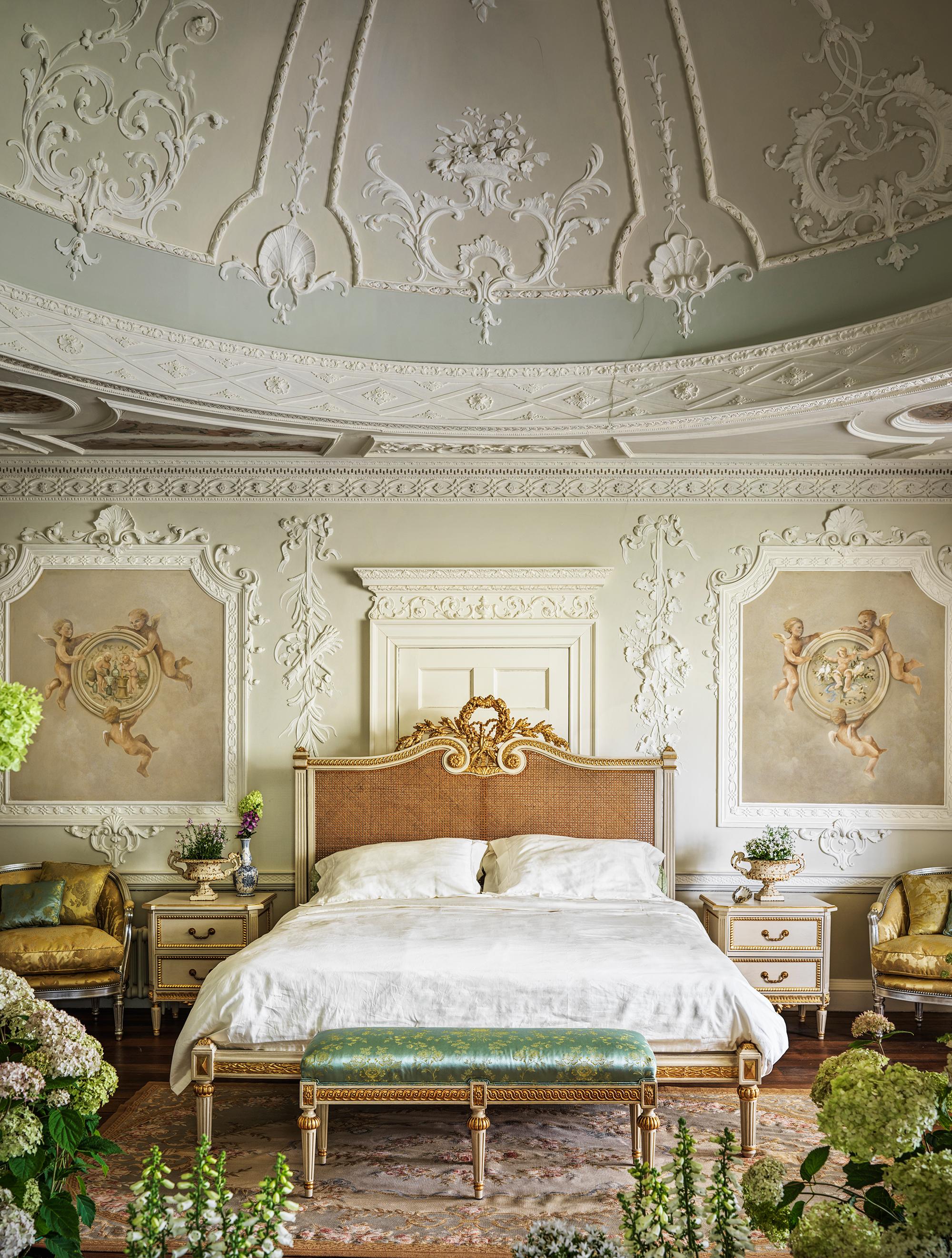 The Rosace bed is an elegant example of the French LXVI style, with its classic columns and restrained ornamentation the bedstead stands tall and exudes a noble confidence. The apex of the headboard has a meticulously carved rosace which is flanked