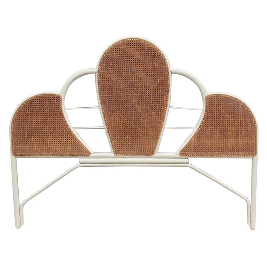 Grande testata di letto in bambù laccato bianco e paglia di Vienna, 1970, italiano
