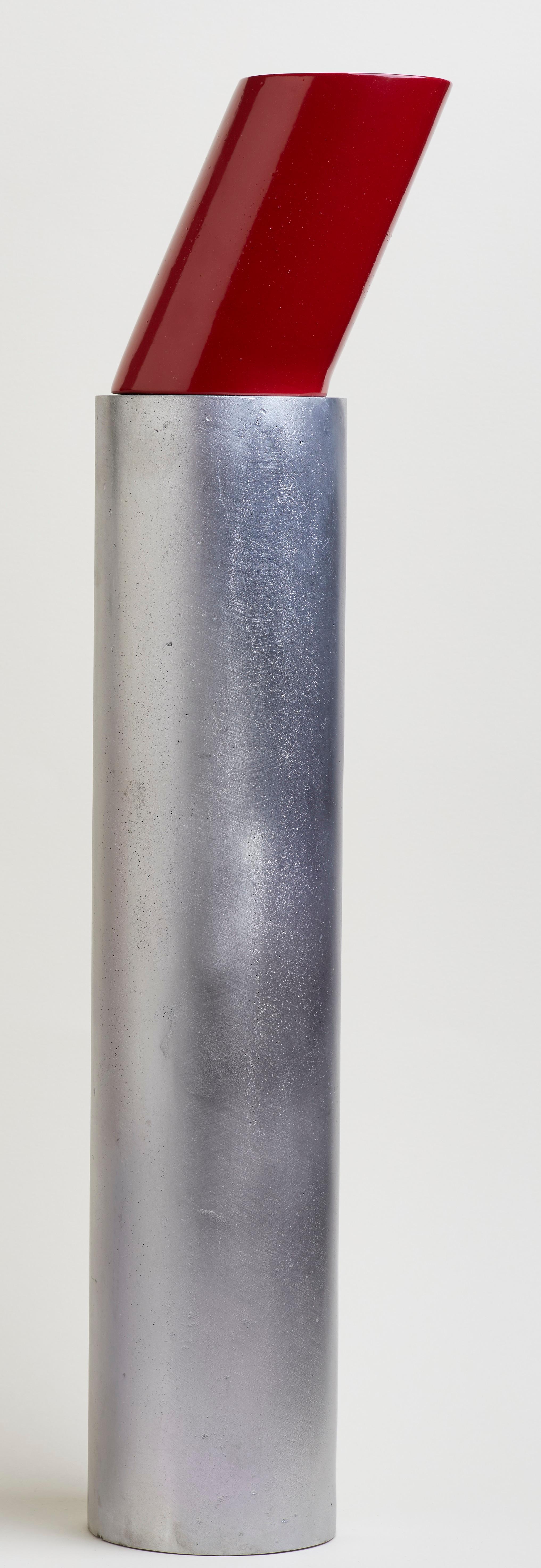 Grande vaso comportamentale di Etienne Bastormagi
Dimensioni: D. 10 x L. 15 x H. 65 cm.
Materiali: Alluminio.

Disponibile in diverse dimensioni e colori. Contattateci.

Etienne Bastormagi è un architetto multidisciplinare di scala. 
Nel 2016, ha