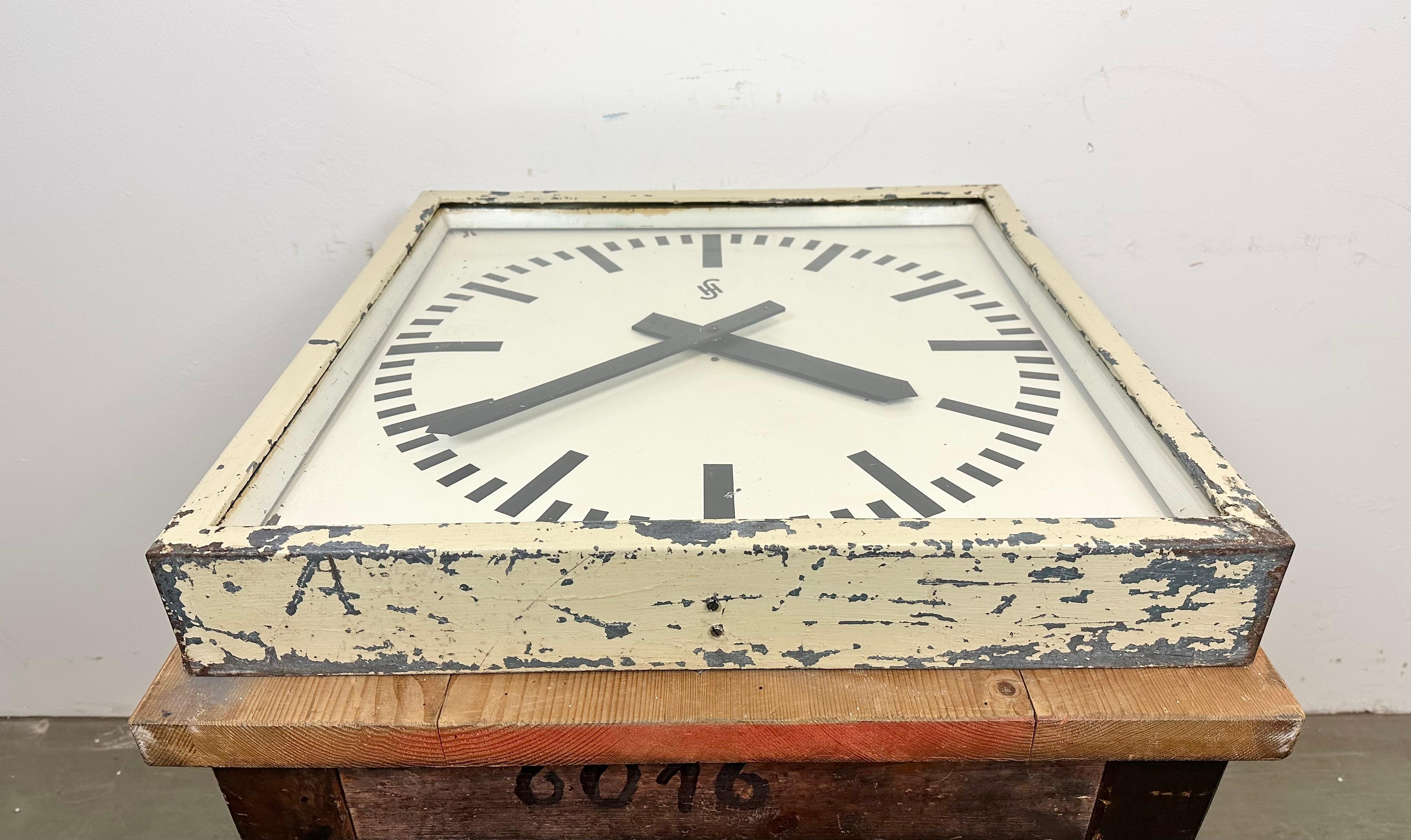 Large Beige Industrial Factory Wall Clock from Siemens, 1950s 7