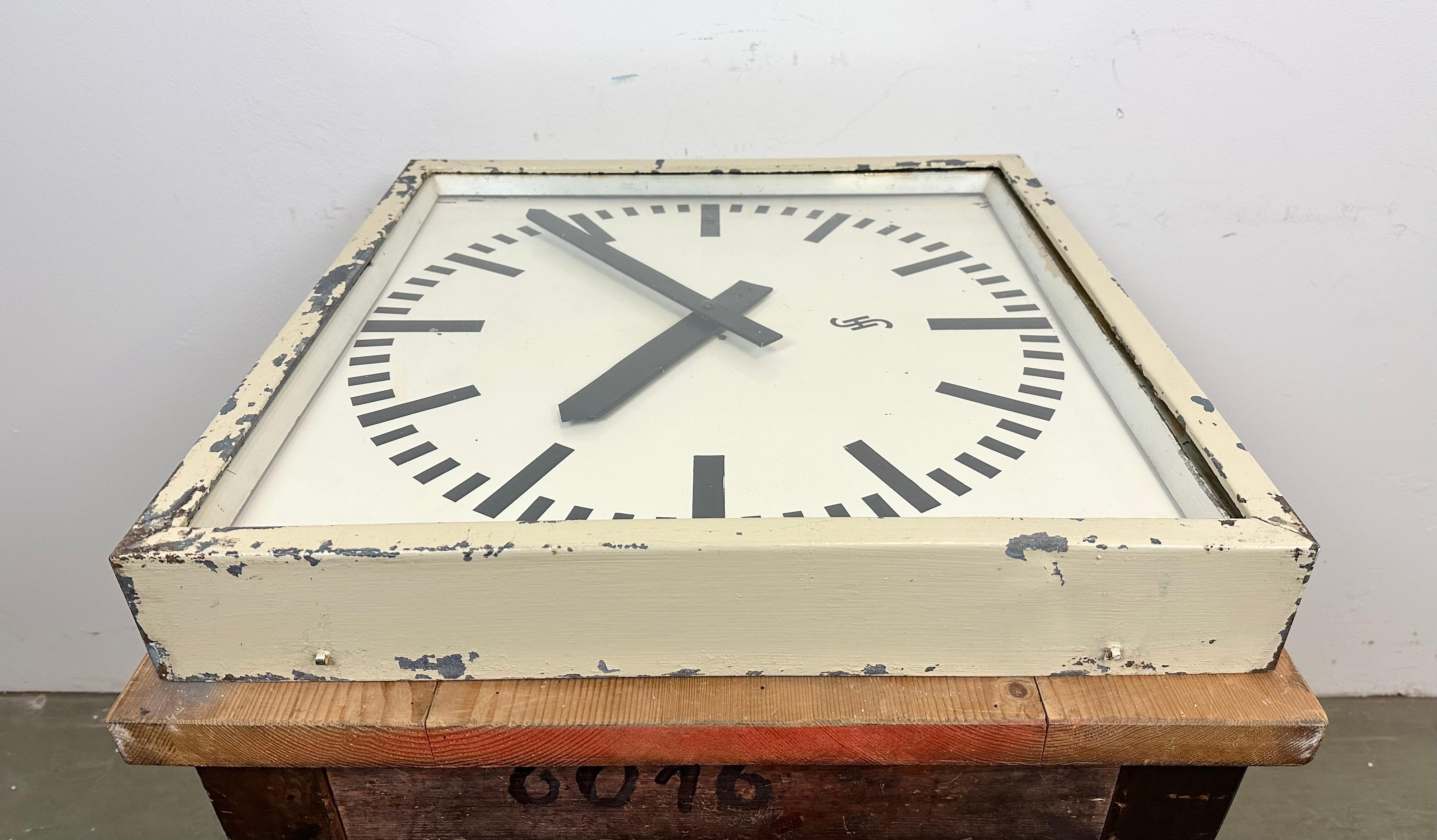 Large Beige Industrial Factory Wall Clock from Siemens, 1950s 10
