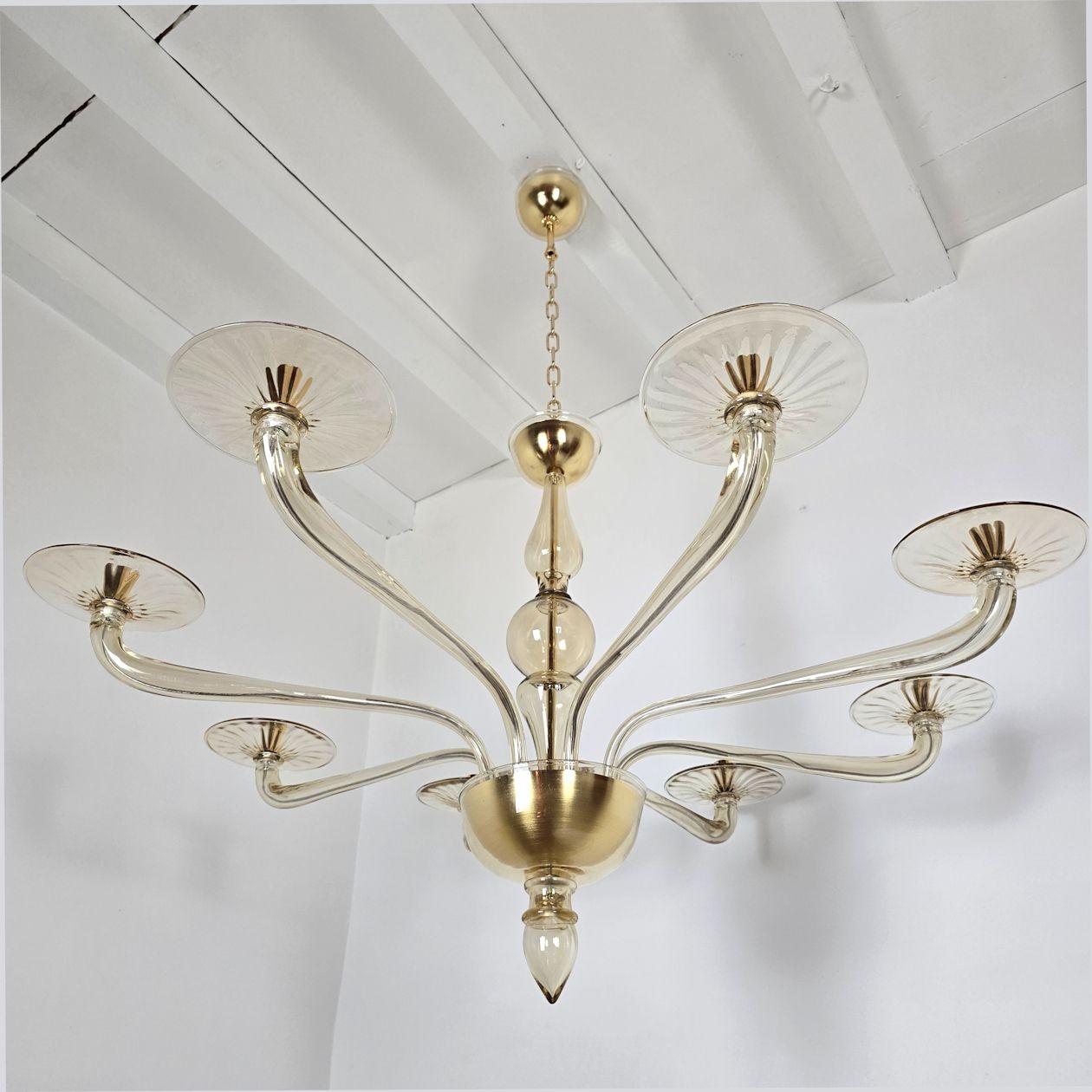 Mid-Century moderno Grande lampadario in vetro di Murano beige in vendita