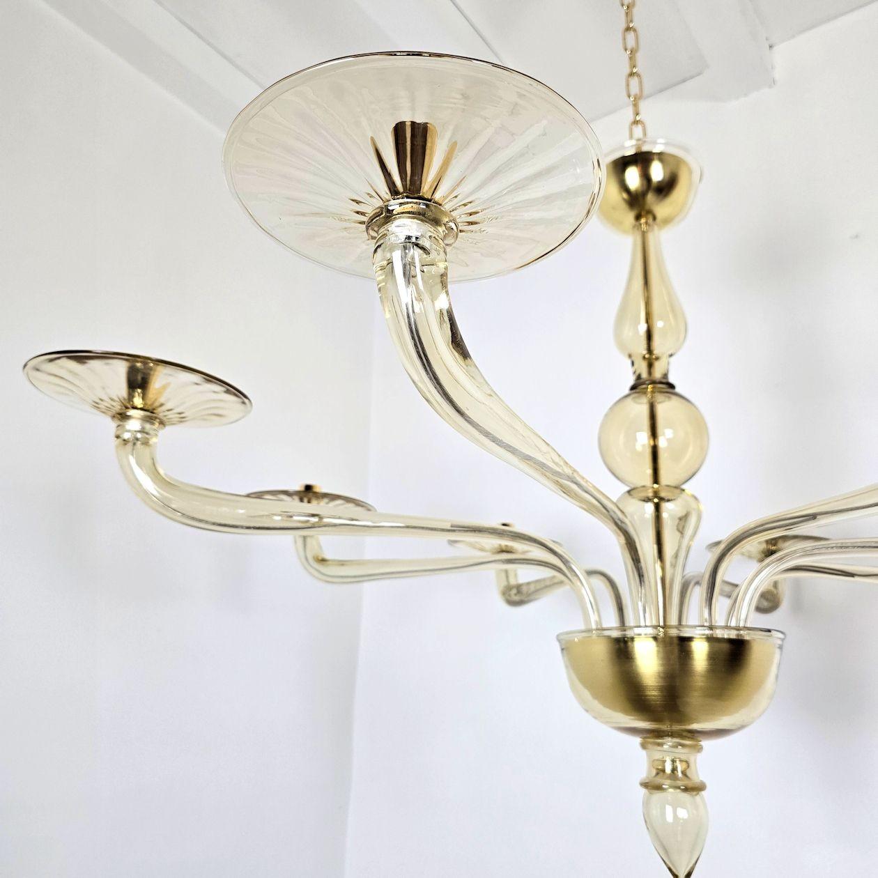 Grande lampadario in vetro di Murano beige In condizioni ottime in vendita a Dallas, TX