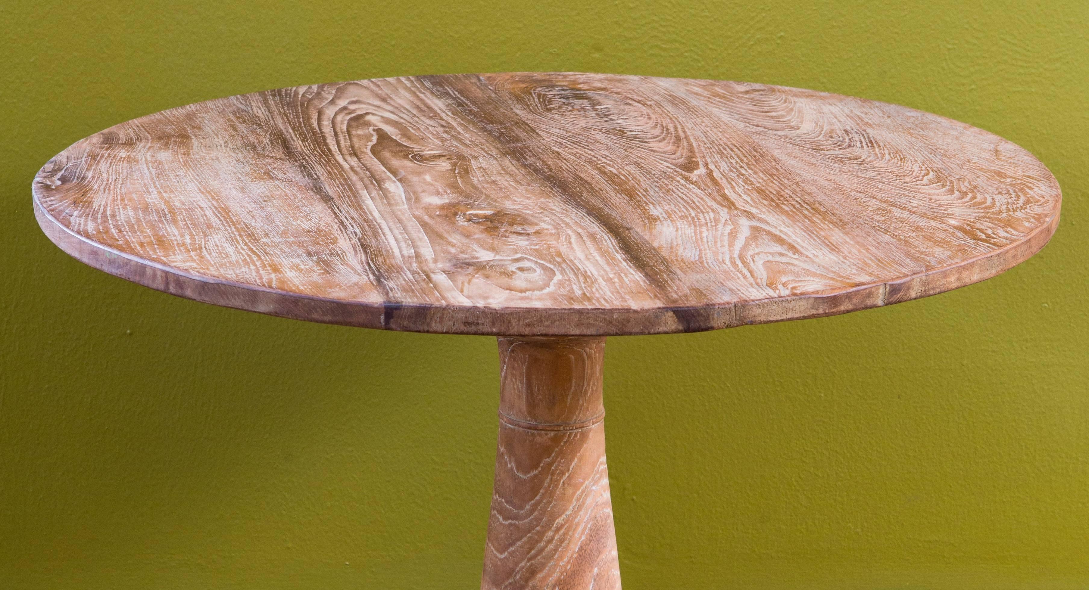 Large beautifully reclaimed wood pedestal table from Belgium. This elegant style seems to be appropriate in many styles of homes.
Each one is unique. They are nice for a sophisticated farmhouse, beach or casual town house.

   