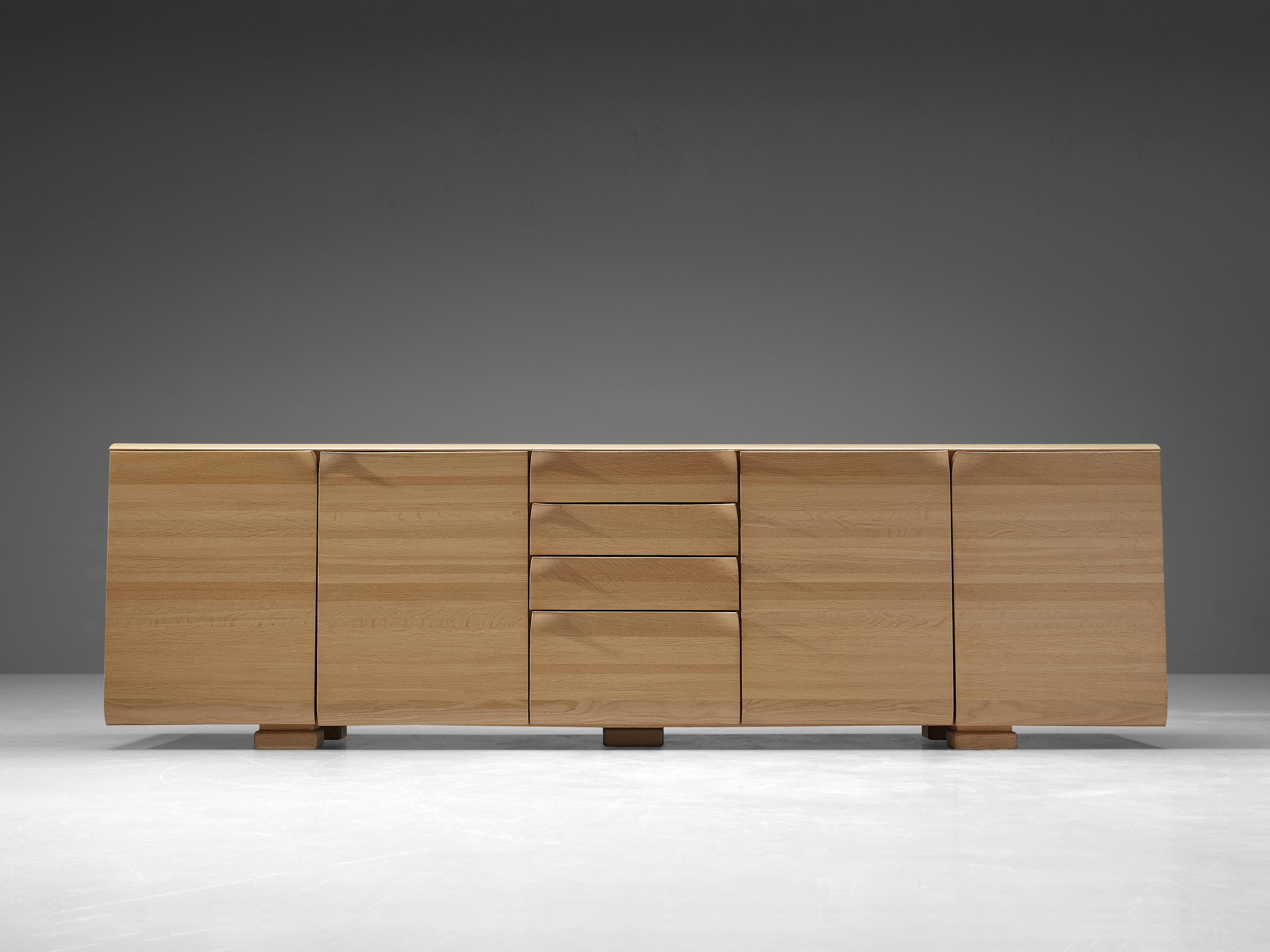 Large Belgian Sideboard in Oak with Folded Handles In Good Condition In Waalwijk, NL